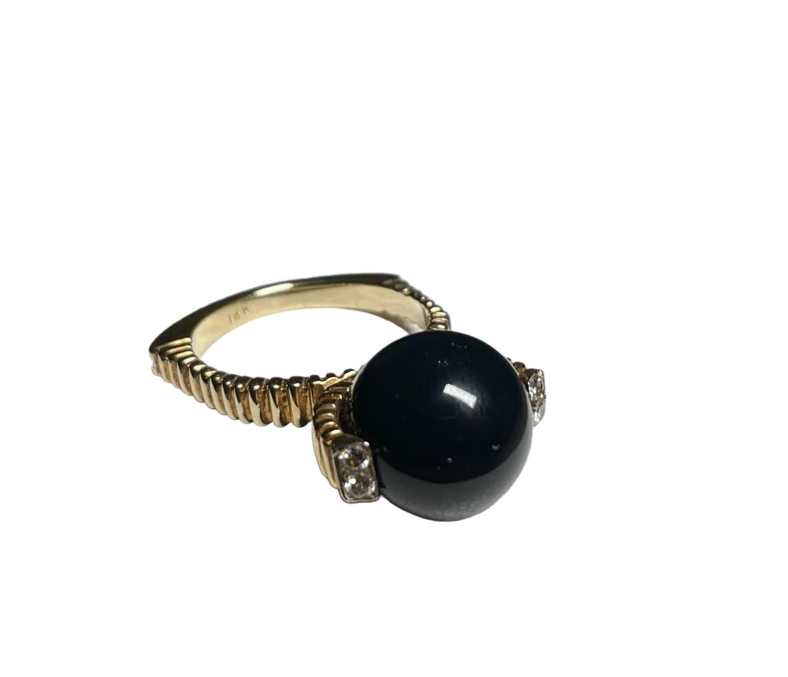 14K Yellow Gold Diamonds And Black Stone Ring For Sale 13