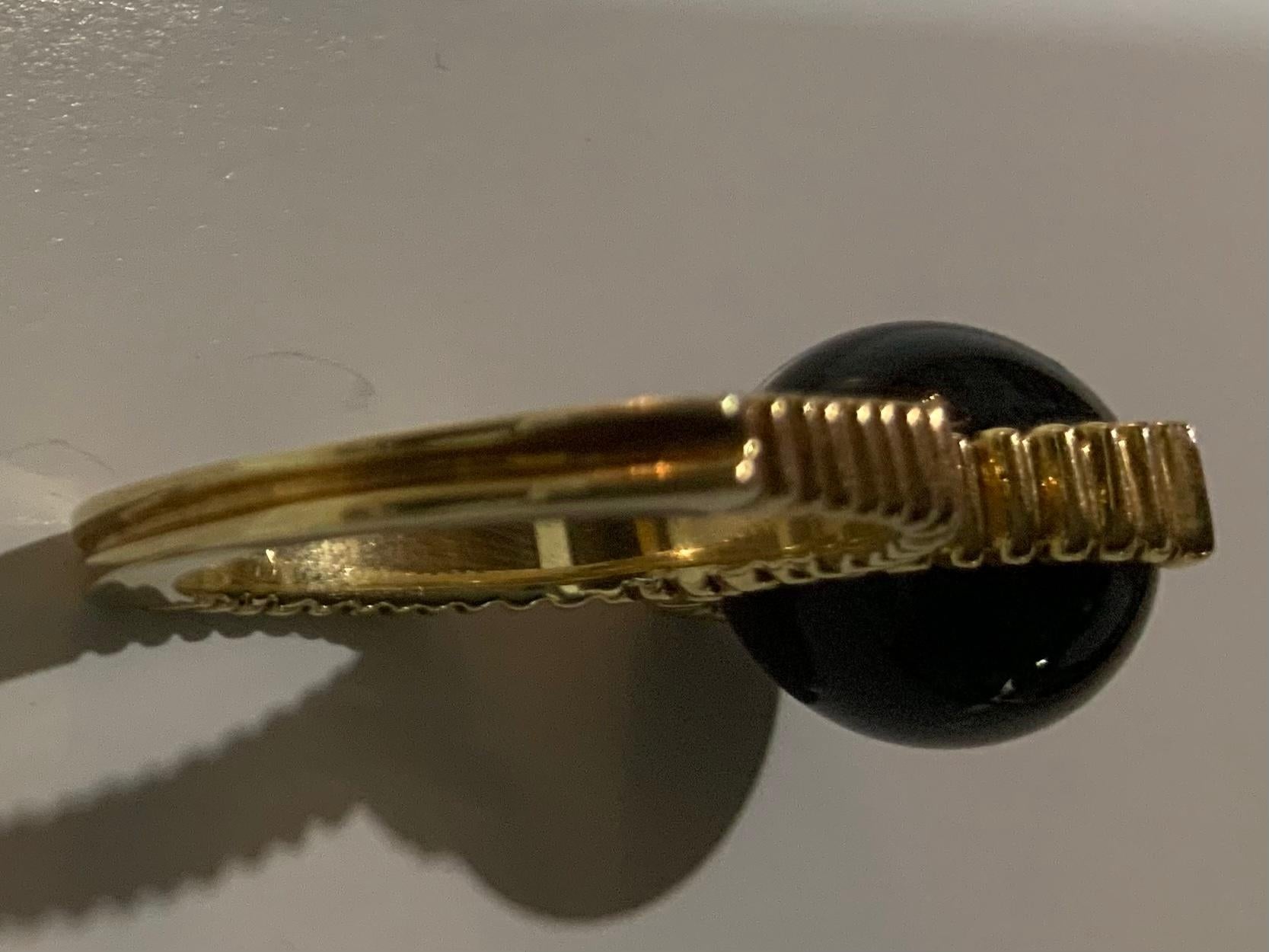 14K Yellow Gold Diamonds And Black Stone Ring In Good Condition For Sale In Guaynabo, PR