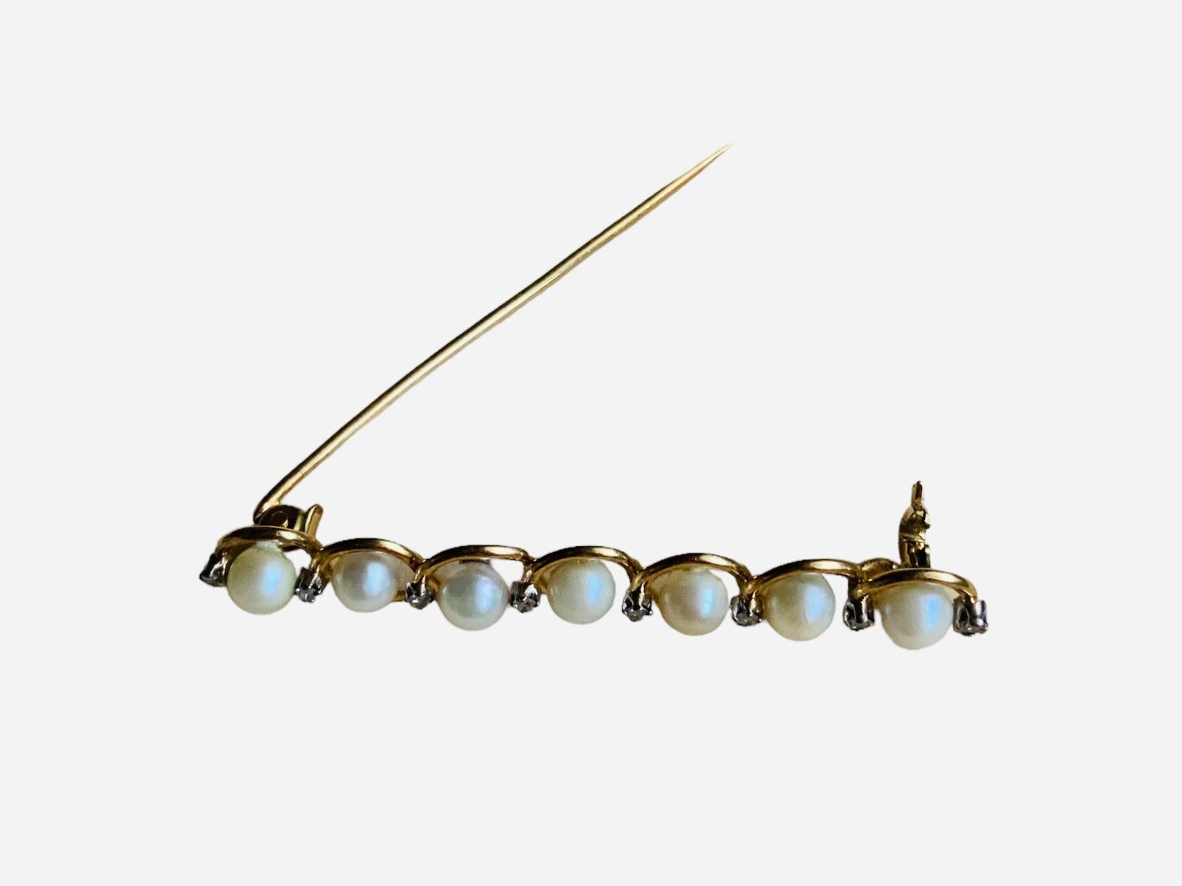 14k Yellow Gold Diamonds and Pearls Bar Brooch For Sale 4