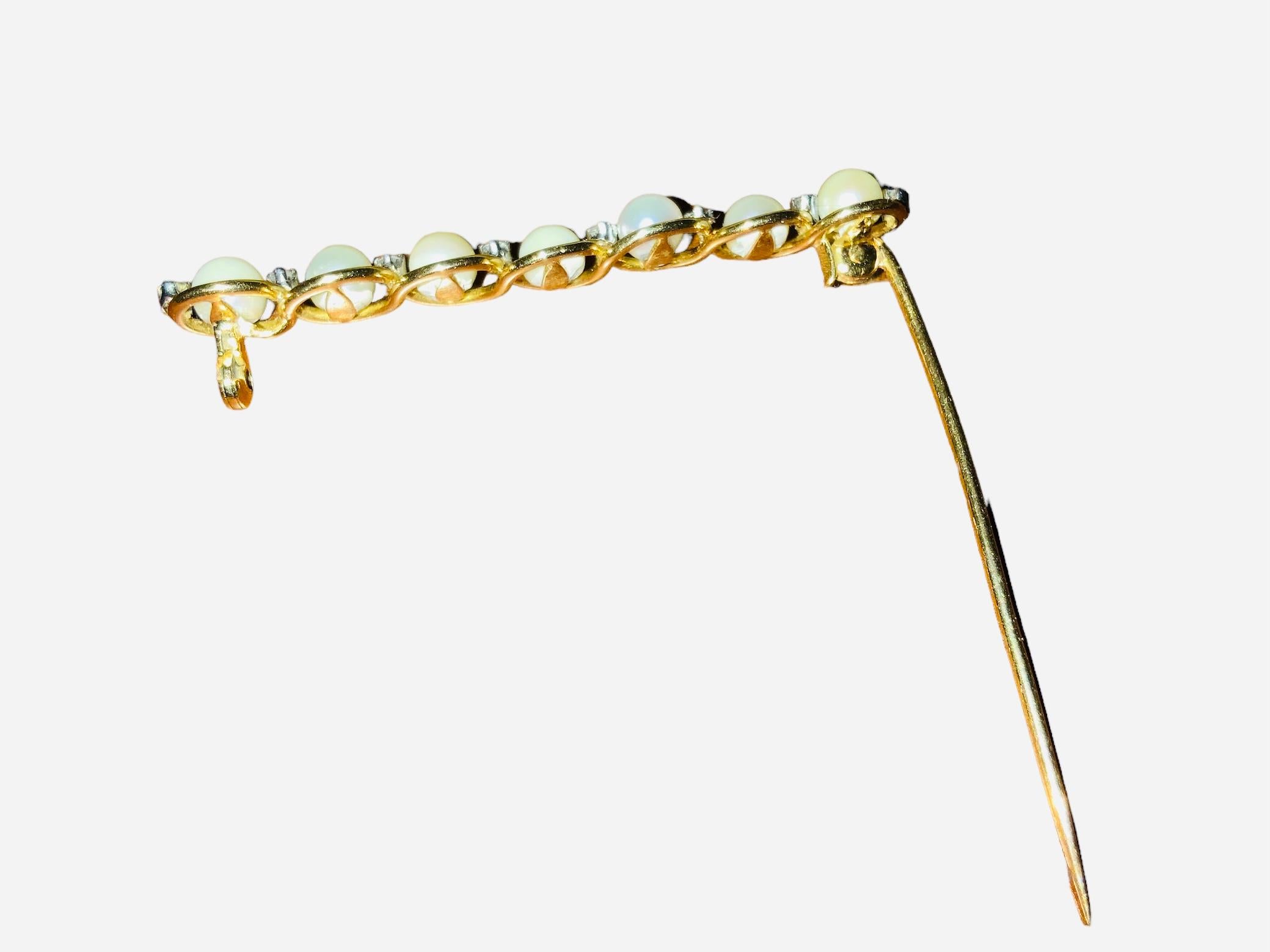14k Yellow Gold Diamonds and Pearls Bar Brooch For Sale 1