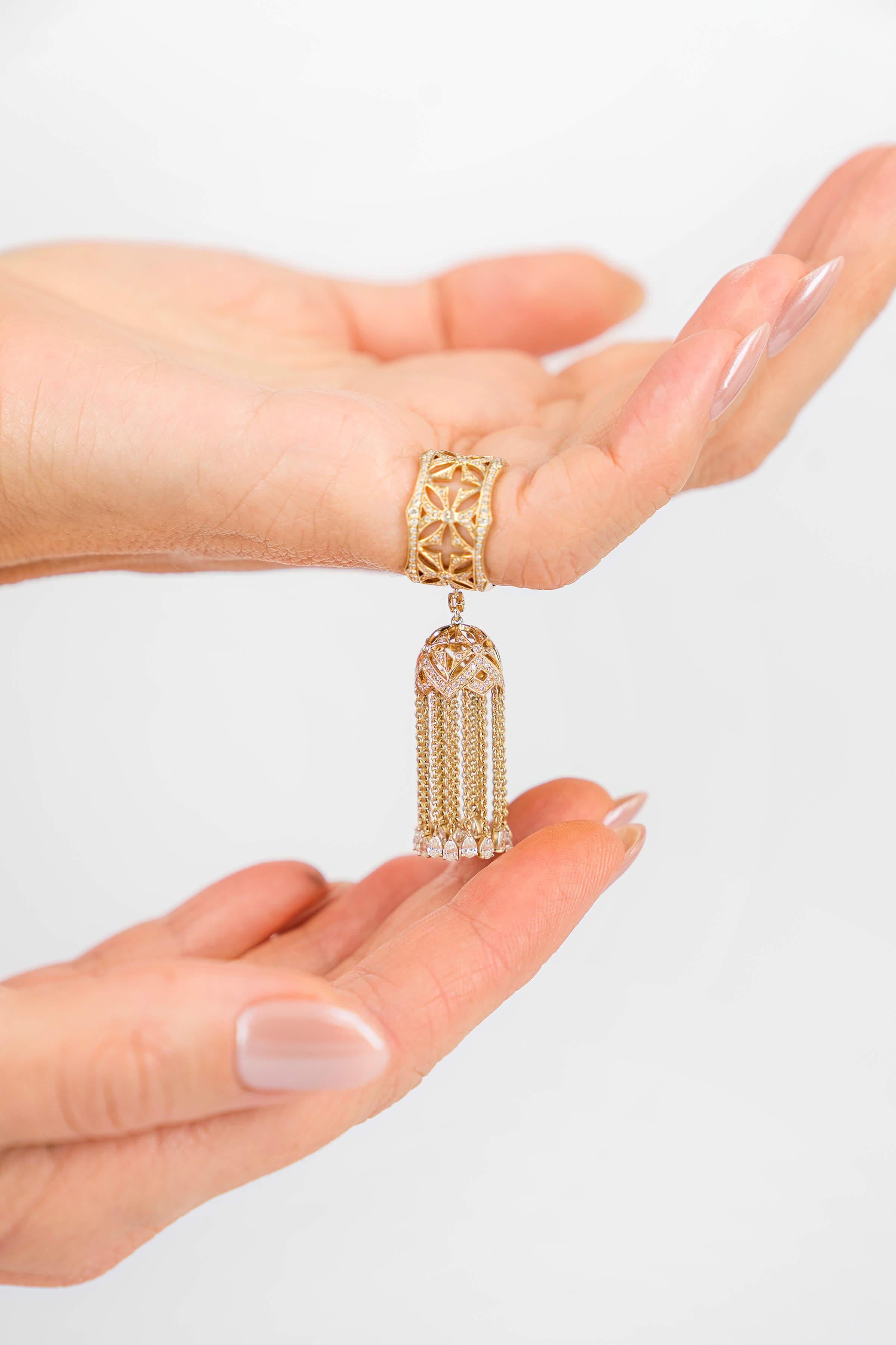Pear Cut 14k Yellow Gold and Diamonds Tassel Pinkie Ring For Sale