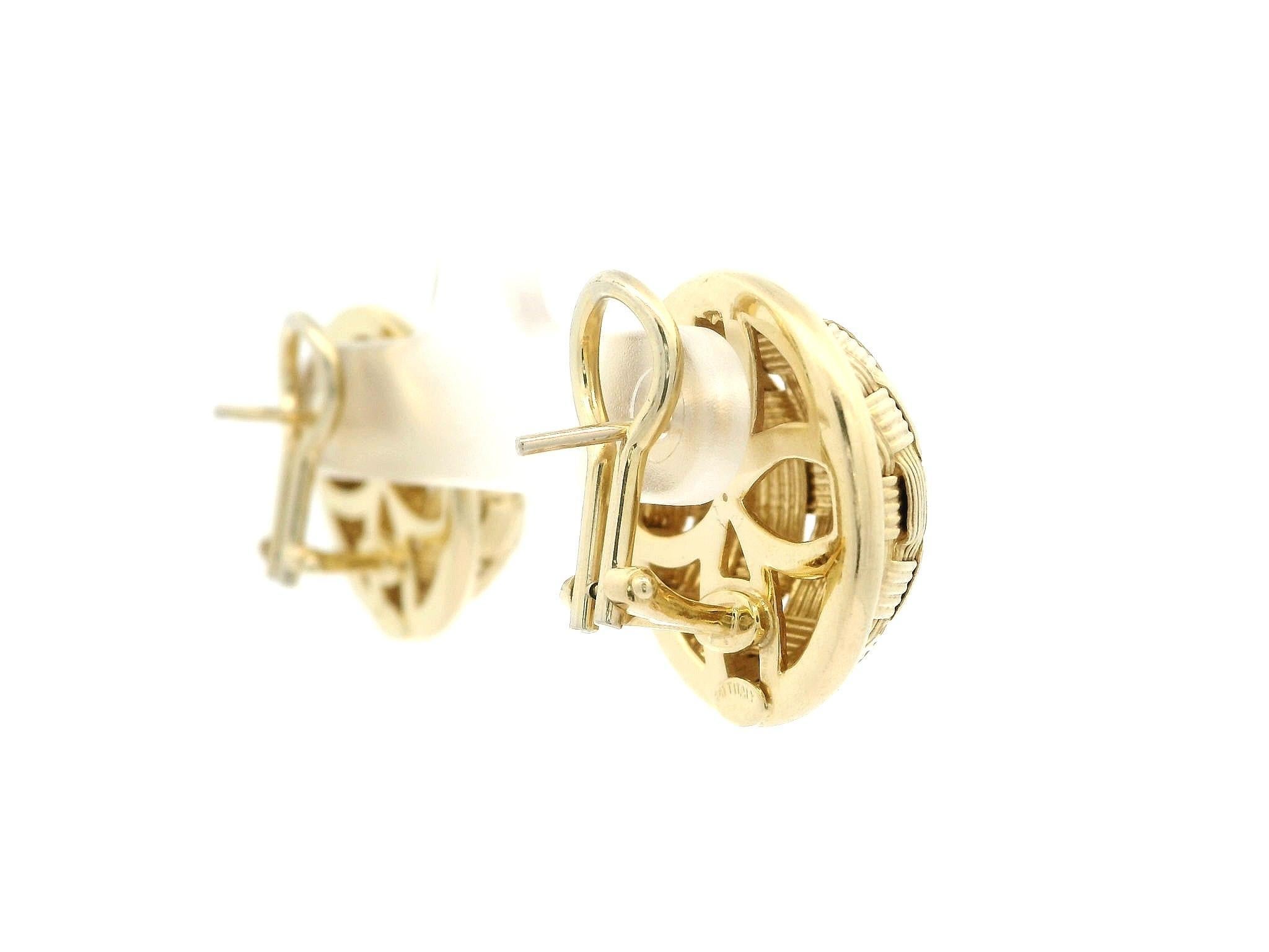 Material: Solid 14k Yellow Gold
Weight: 10.75 Grams
Backing: Post Backs w/ Omega Closures (Pierced ears are required.)
Overall Diameter: 20.67mm (0.81