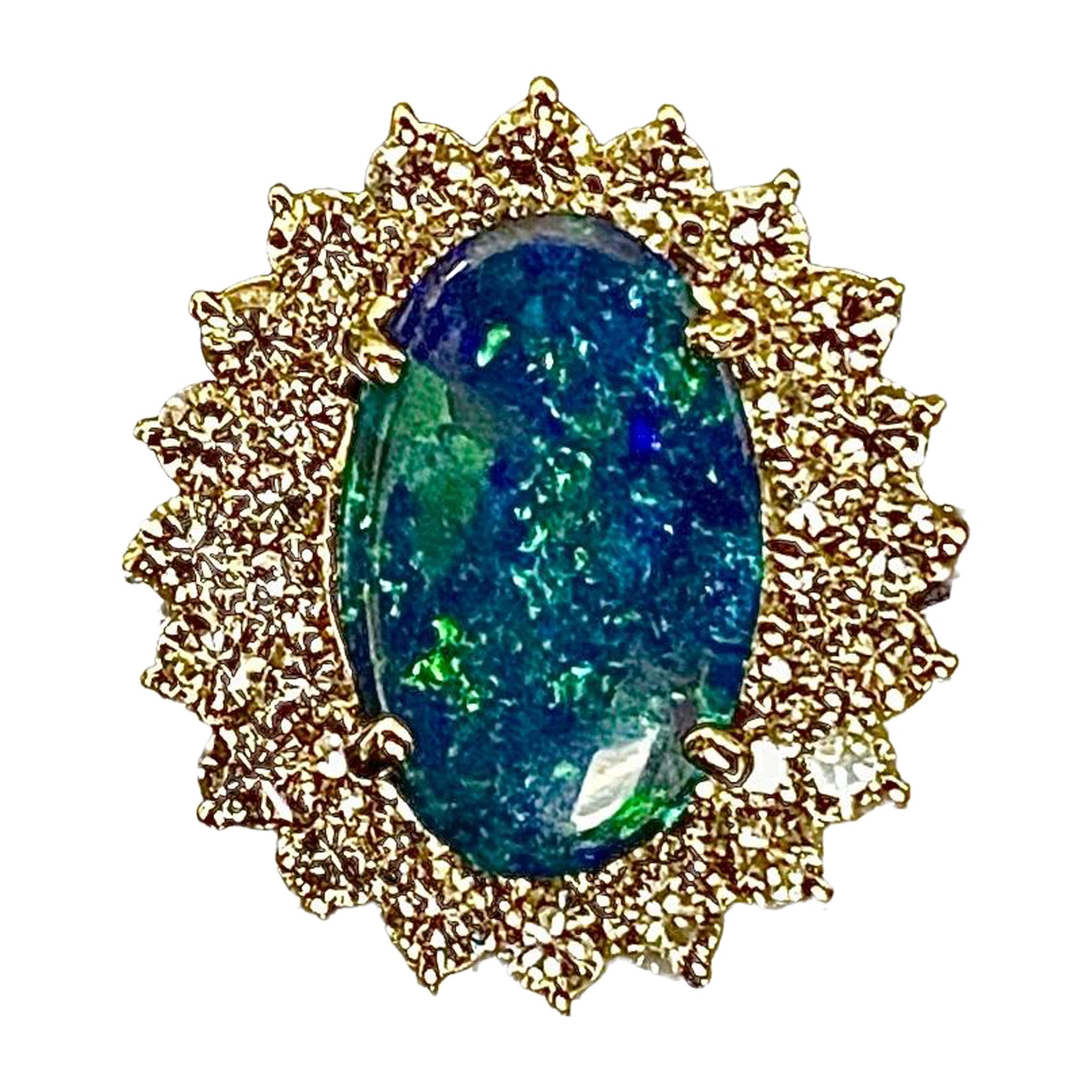 Anillo de oro amarillo de 14 quilates con doble halo de diamantes y ópalo negro australiano ovalado de 2,65 quilates en venta