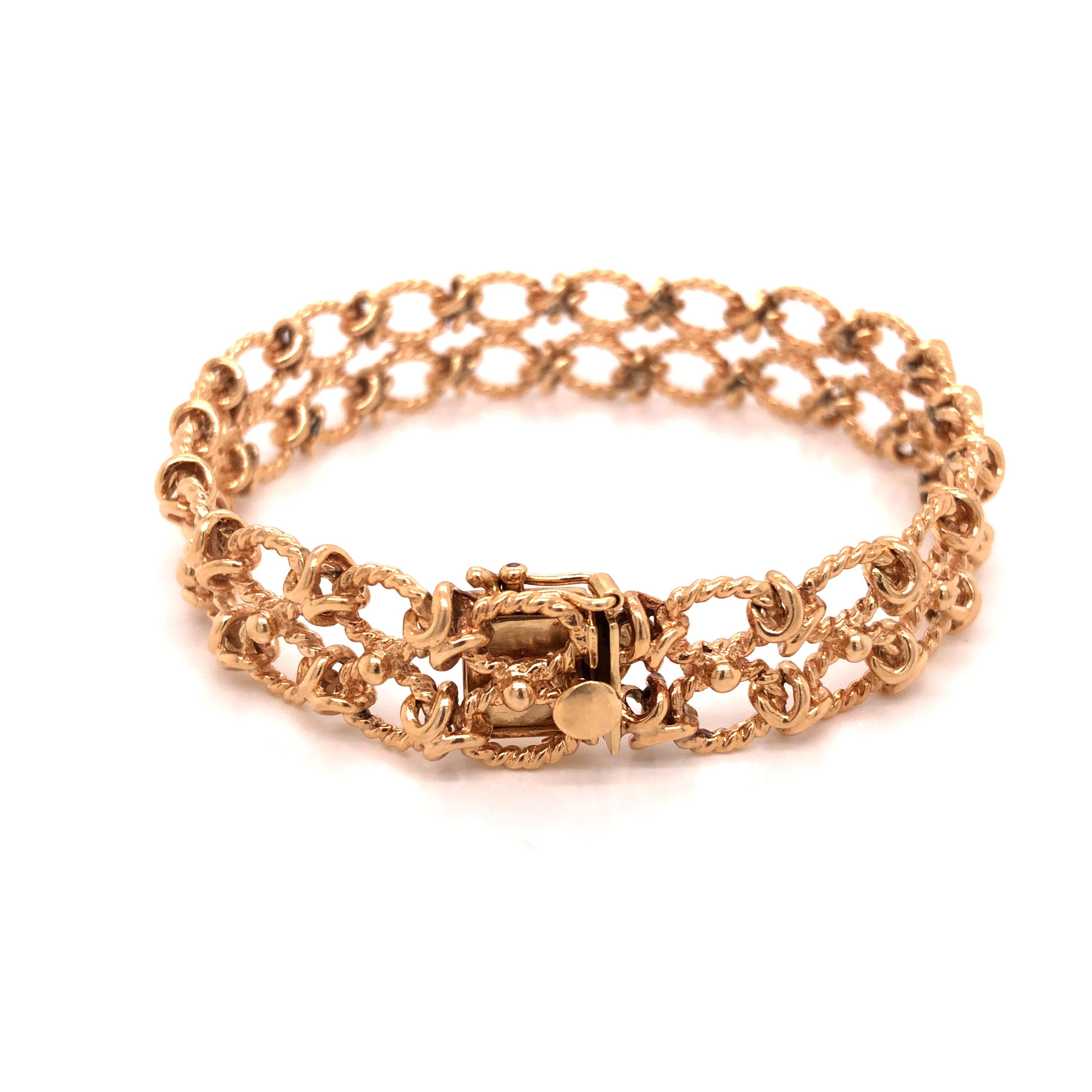 14 Karat Yellow Gold Double Oval Ropetwist Link Bracelet In Good Condition For Sale In New York, NY