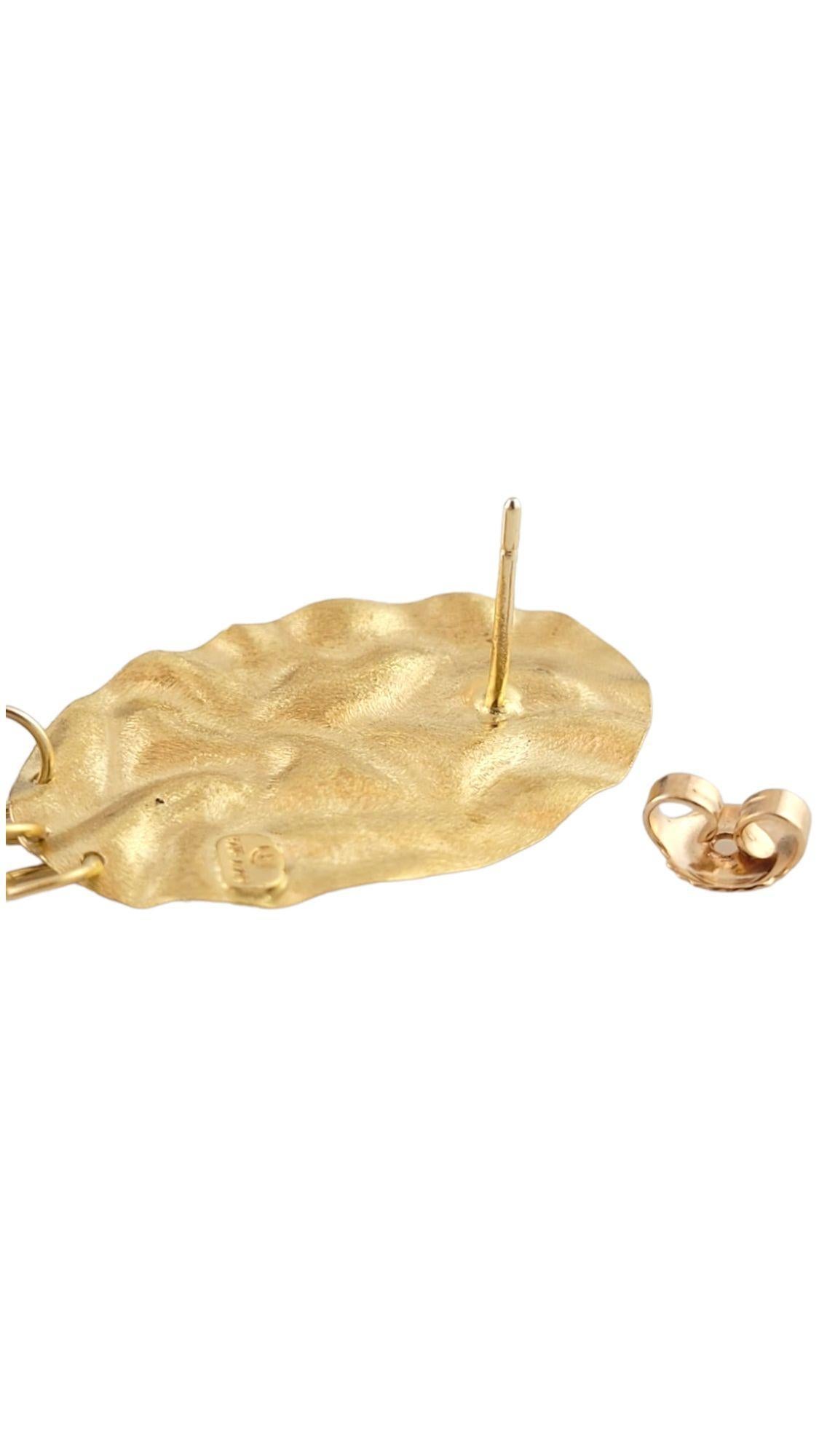 Boucles d'oreilles pendantes en or jaune 14K avec perles à facettes #14952 Bon état - En vente à Washington Depot, CT