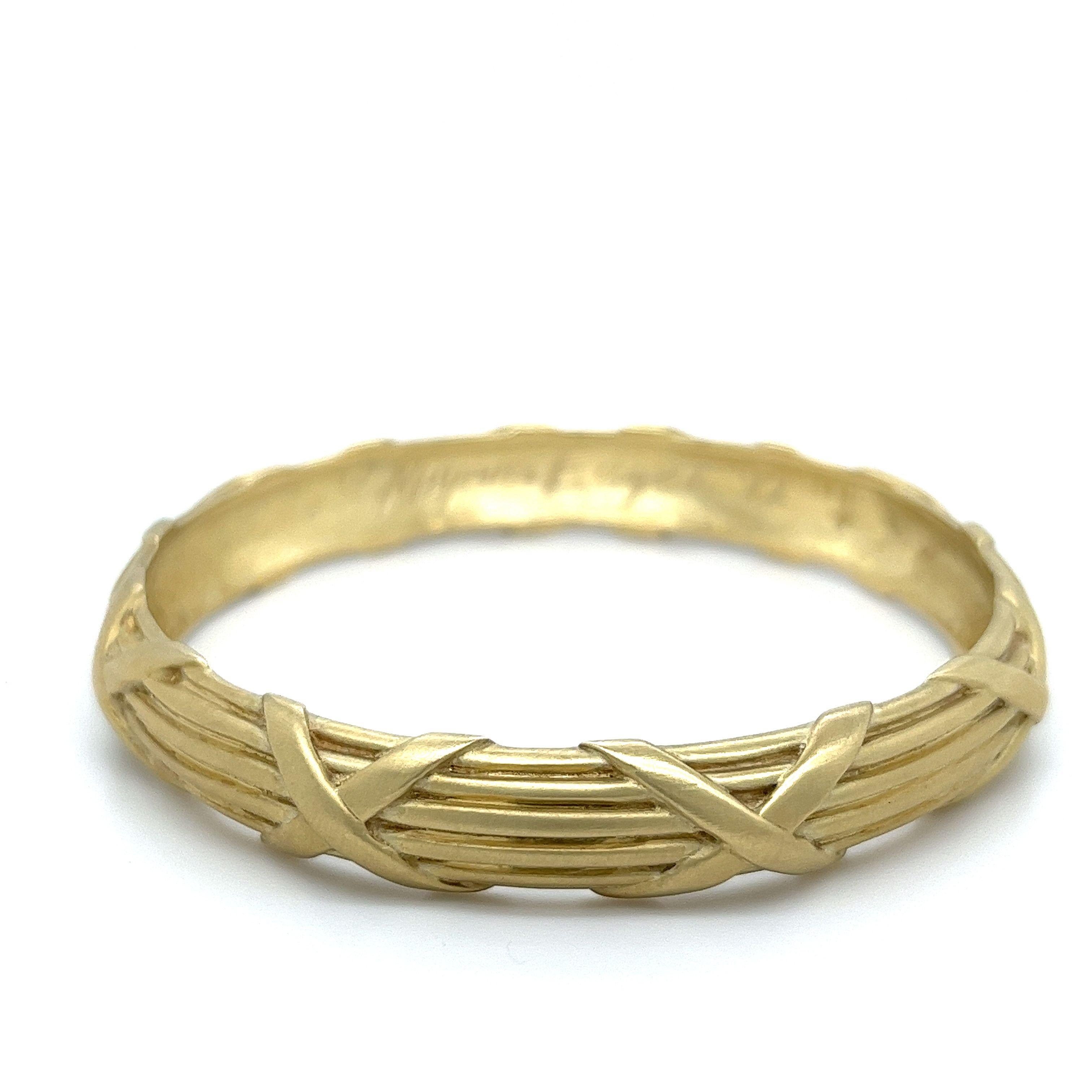 Set di orecchini, anelli e braccialetti in oro giallo 14K  Mignon Faget Spazzolato In condizioni Nuovo in vendita a Miami, FL