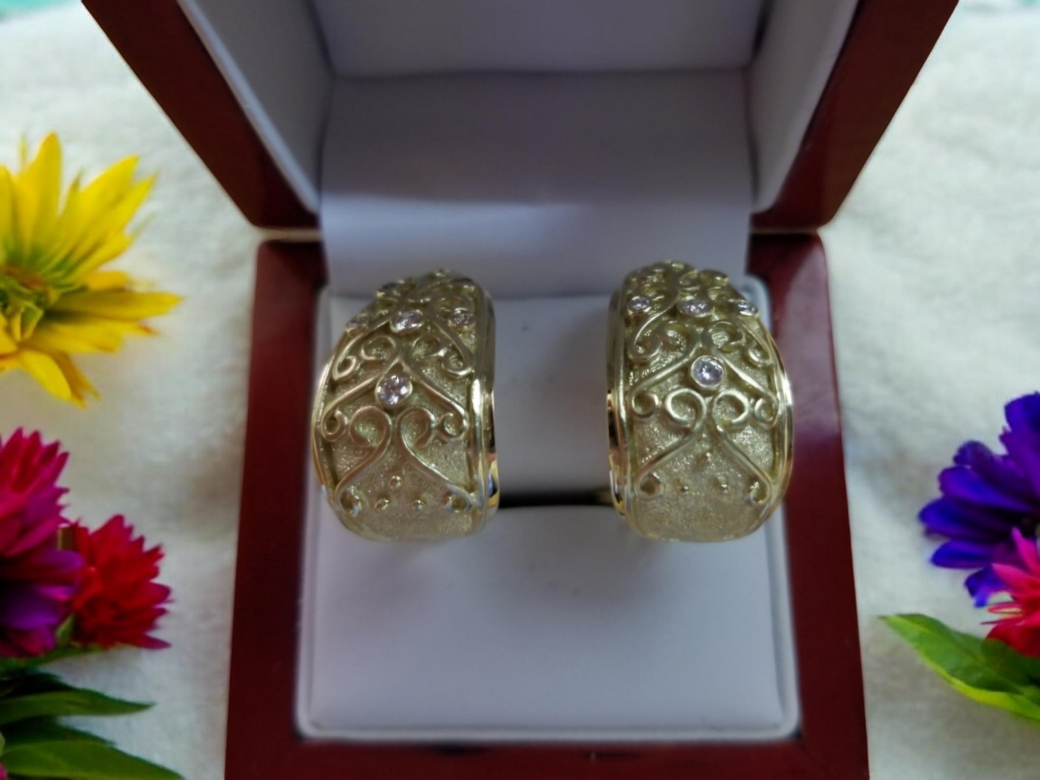 14K Yellow Gold Earrings with Hearts and Arrows Diamonds New For Sale 10