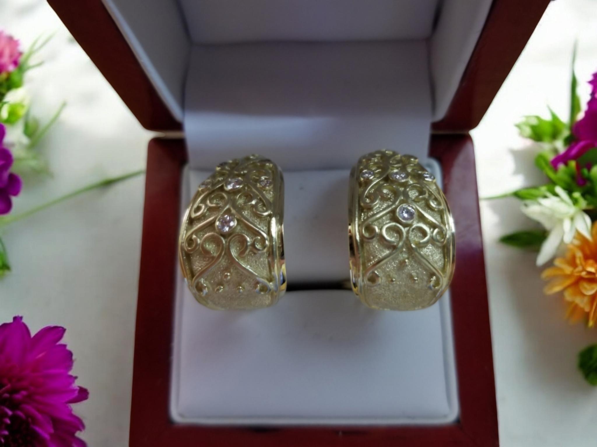 14K Yellow Gold Earrings with Hearts and Arrows Diamonds New For Sale 15