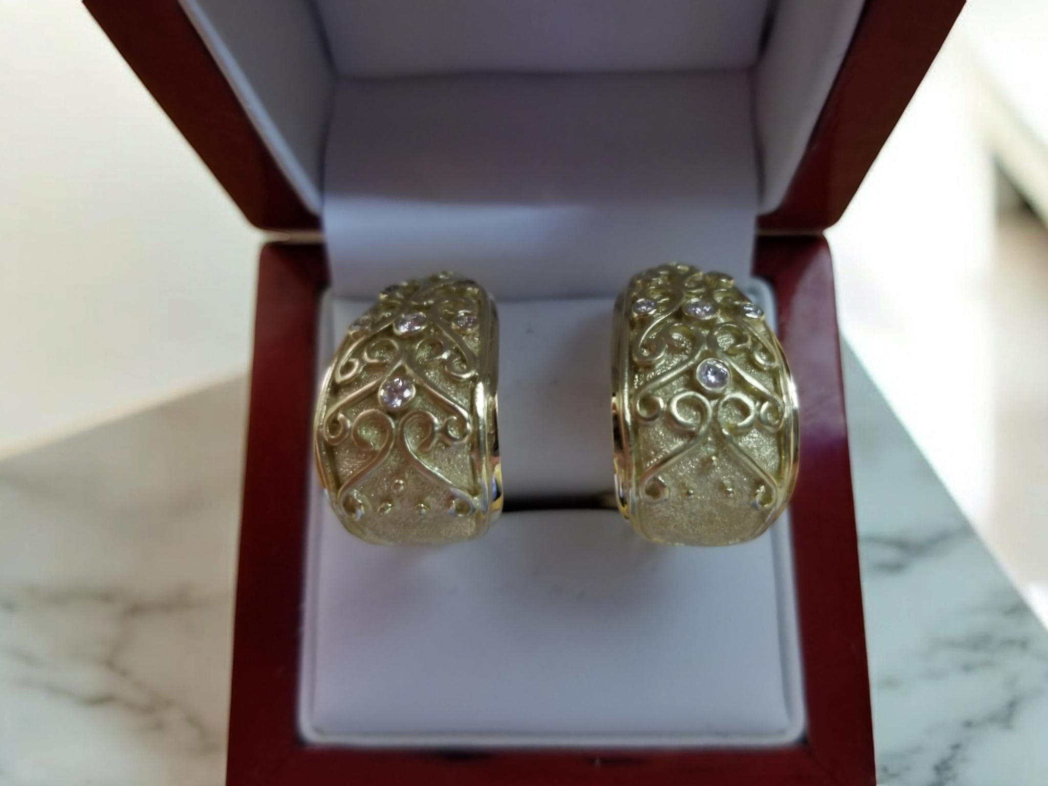 14K Yellow Gold Earrings with Hearts and Arrows Diamonds New For Sale 3