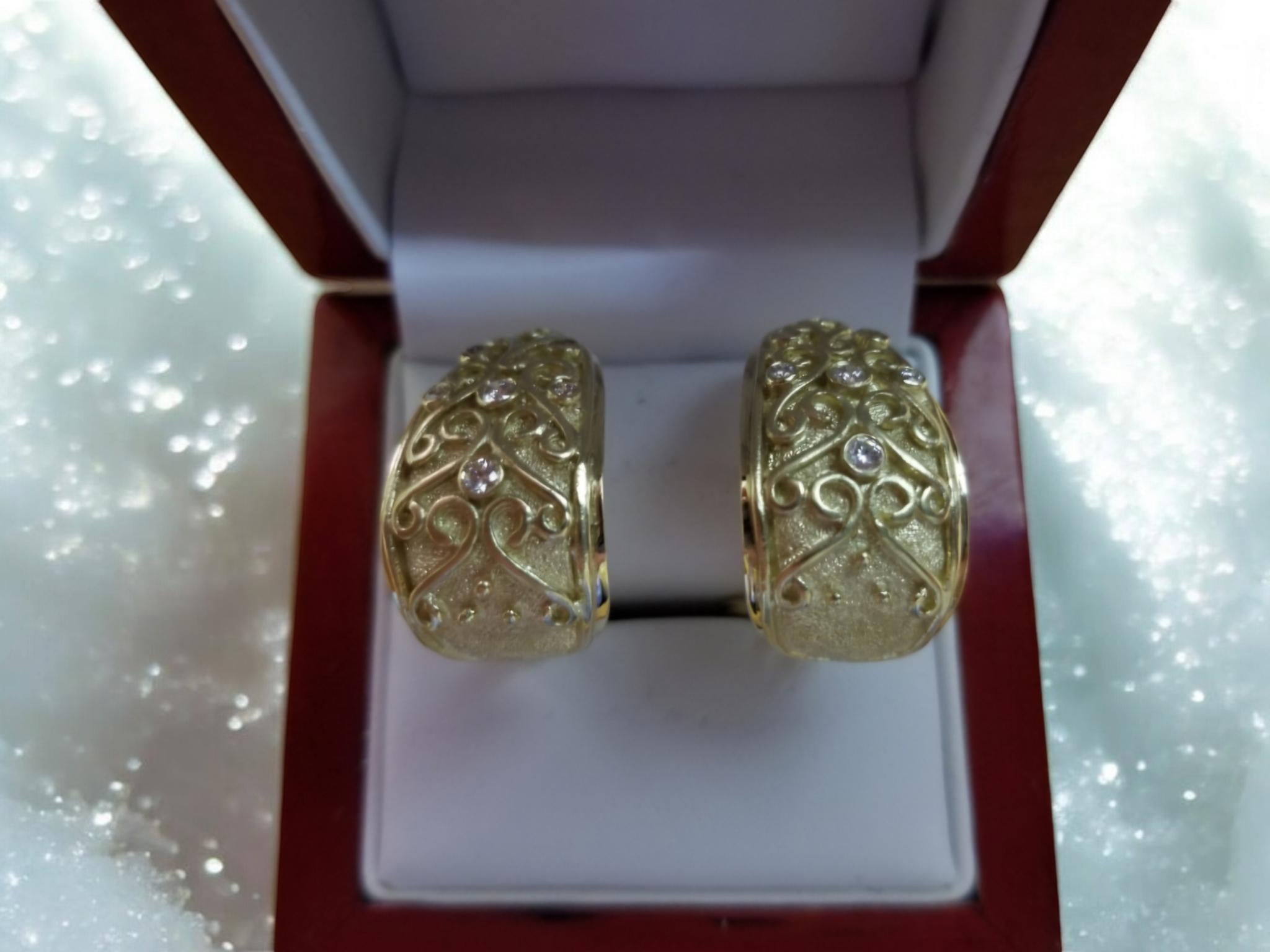 14K Yellow Gold Earrings with Hearts and Arrows Diamonds New For Sale 4