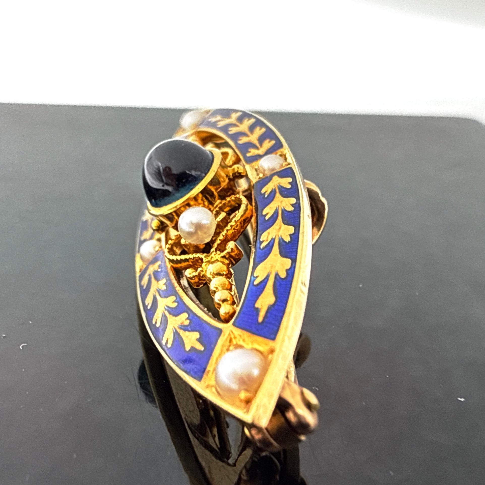 14K Yellow Gold Edwardian Sapphire, Seed Pearl & Blue Enamel Brooch/Pendant For Sale 2