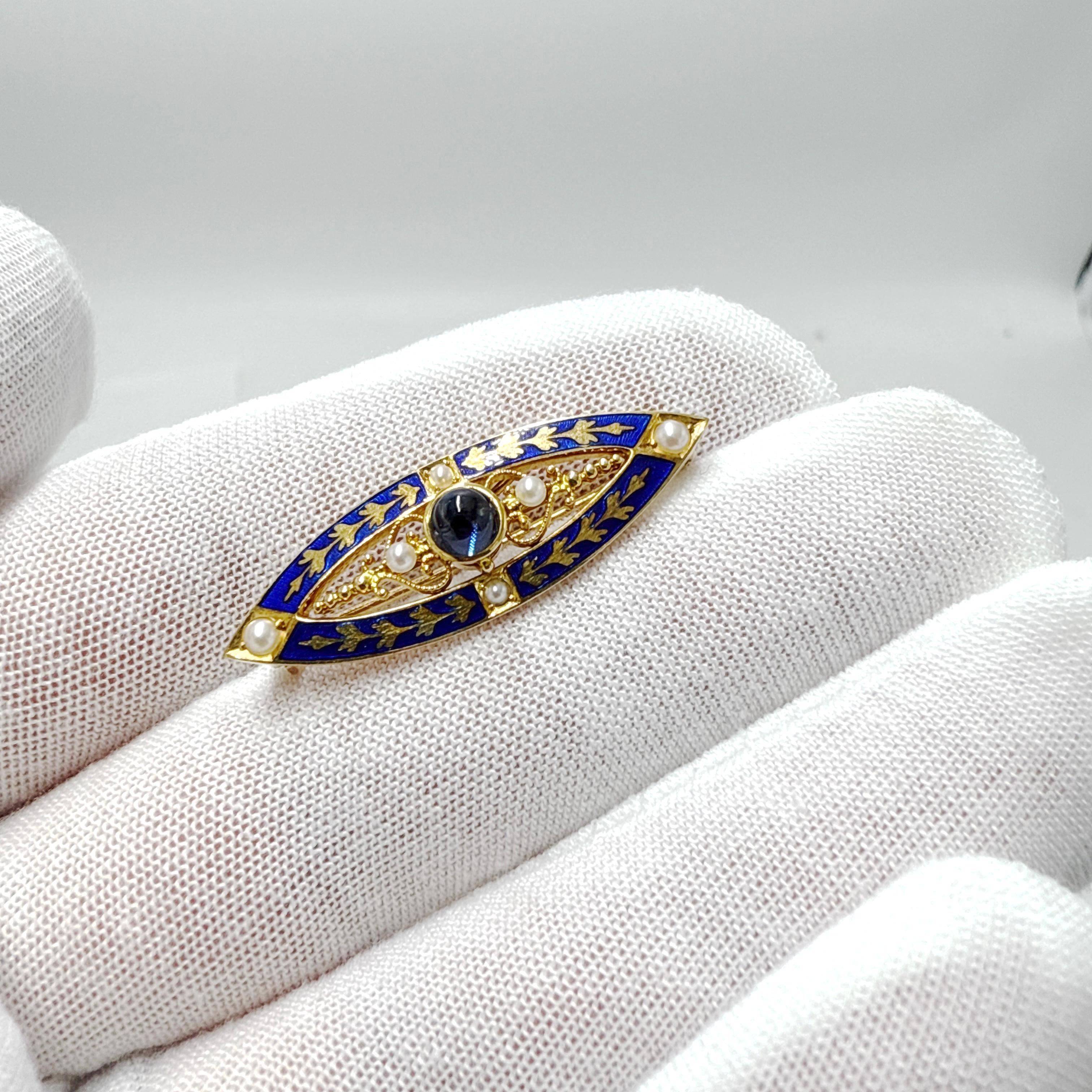 14K Yellow Gold Edwardian Sapphire, Seed Pearl & Blue Enamel Brooch/Pendant For Sale 3