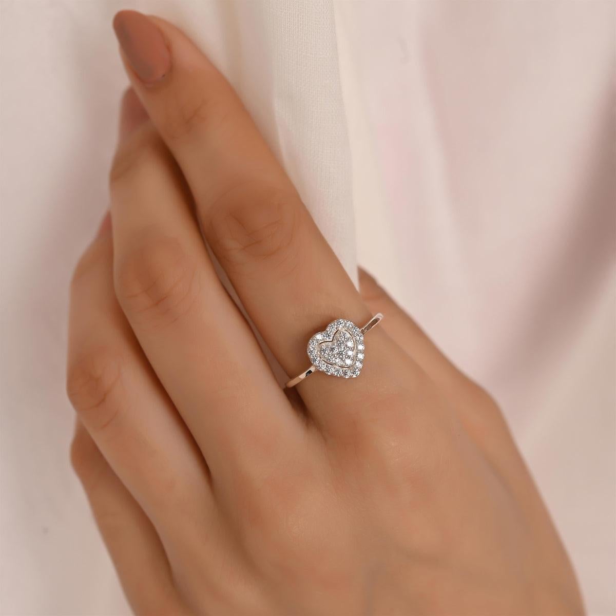 14k Gelbgold Eleganter herzförmiger Moissanit-Ring für Damen Verlobungsring, Verlobungsring 2