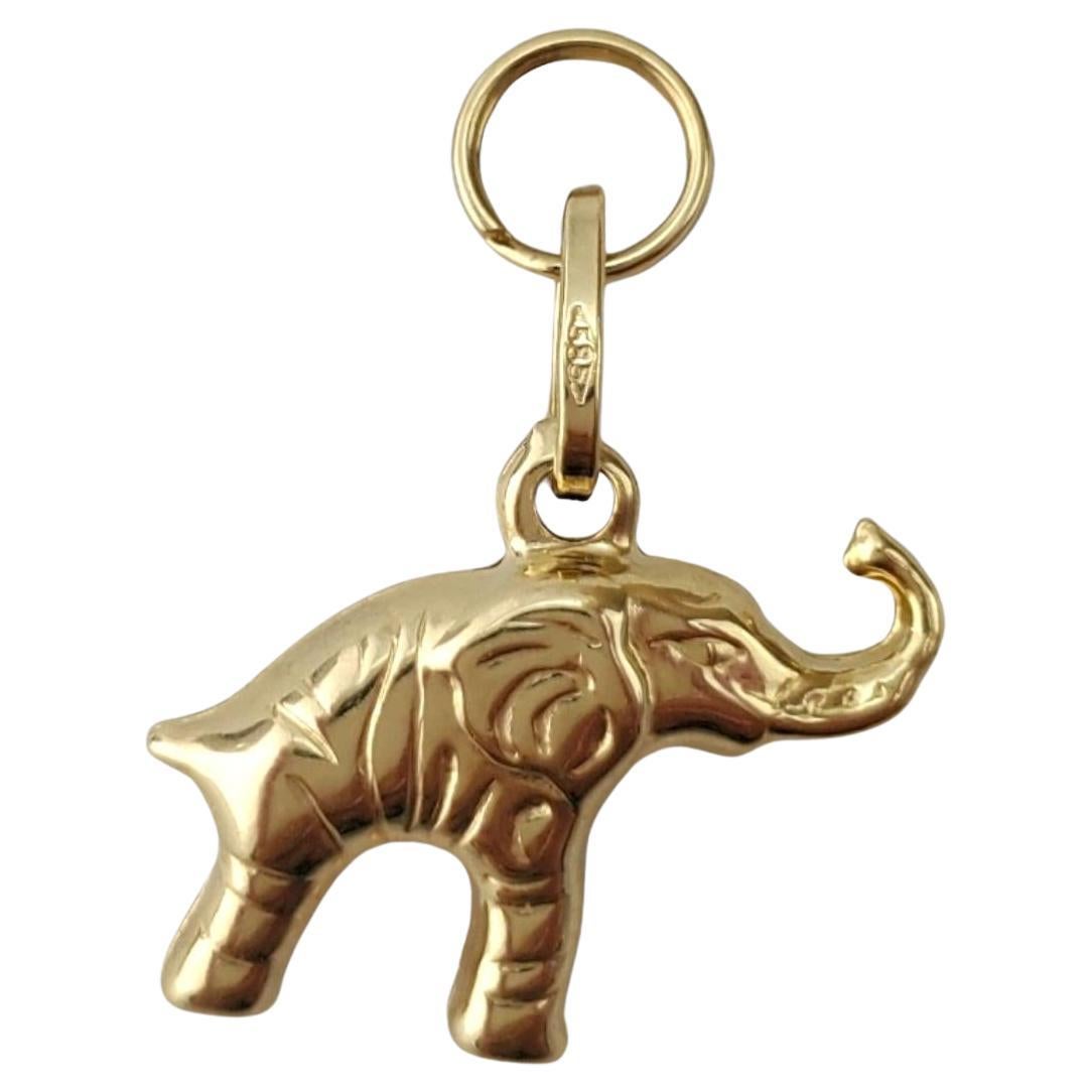 14K Yellow Gold Elephant Charm #17440 For Sale