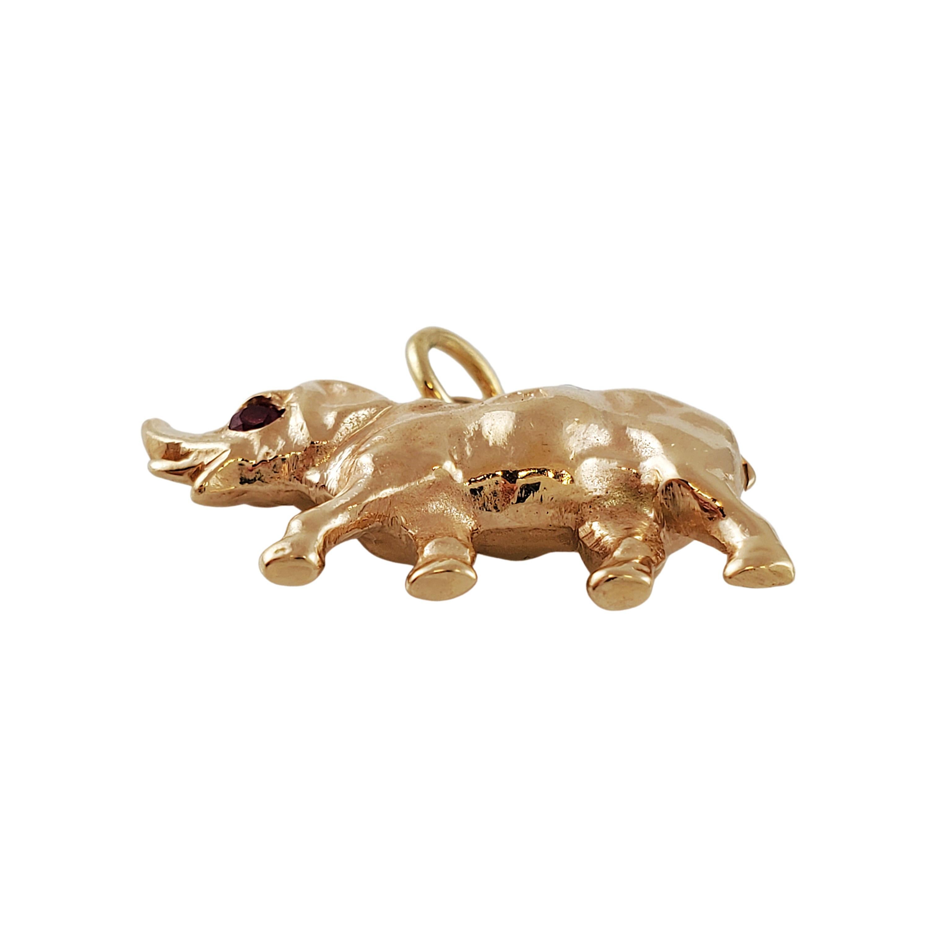 14k gold elephant pendant