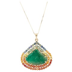 Collana con ciondolo in oro giallo 14K con smeraldo e zaffiro da 7,65 ct.
