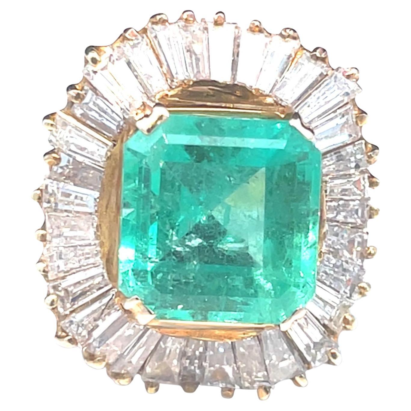 14K Yellow Gold Emerald and Diamond Ballerina Ring
