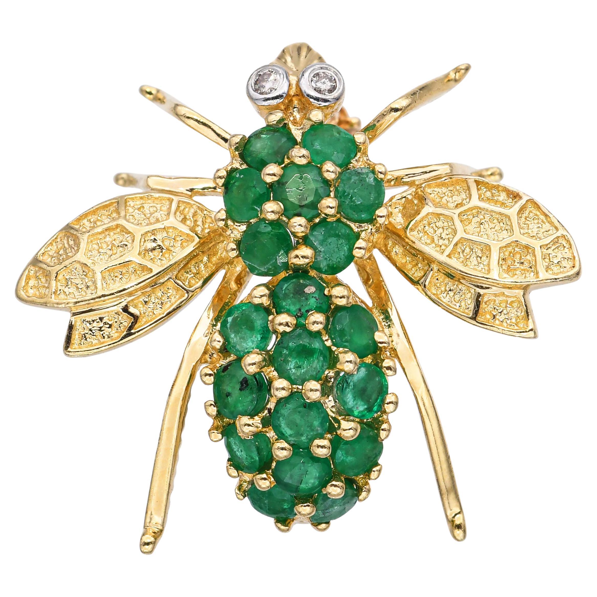 Broche Abejorro Esmeralda y Diamante de Oro Amarillo de 14k