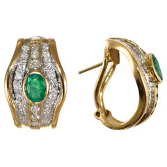 Pendientes de oro amarillo de 14 quilates con esmeralda y diamantes 9,7 g