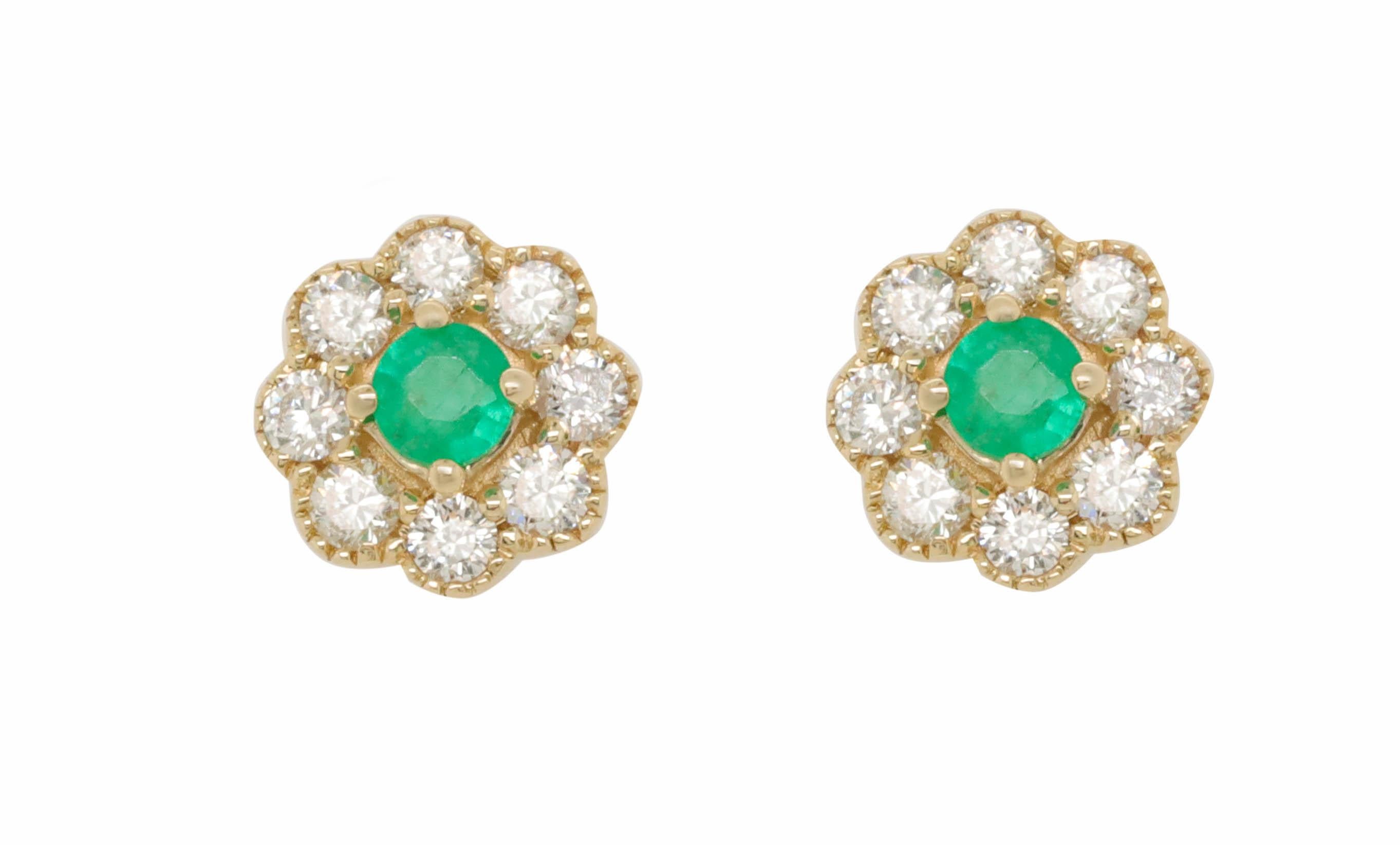 14K Yellow Gold Emerald and Diamond Earrings featuring 0.20 Carat T.W. of Natural Green Emeralds and 0.43 Carats T.W. of Diamonds

Underline your look with this sharp 14K Yellow Gold Diamond and Emerald Earrings. High quality Diamonds and emeralds.