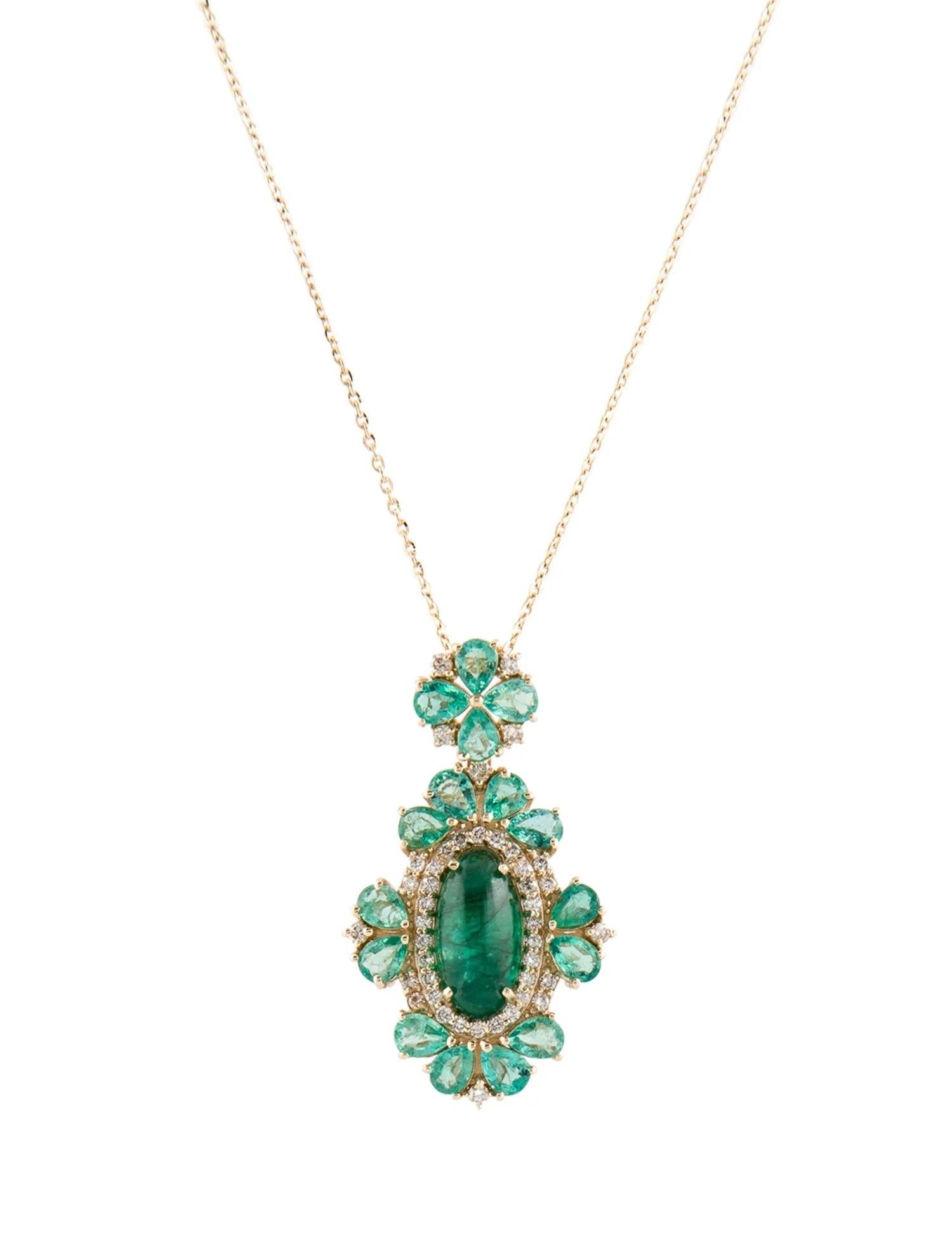 Taille émeraude Collier pendentif en or jaune 14 carats, orné d'émeraudes et de diamants avec caboc ovale de 2,50 carats en vente