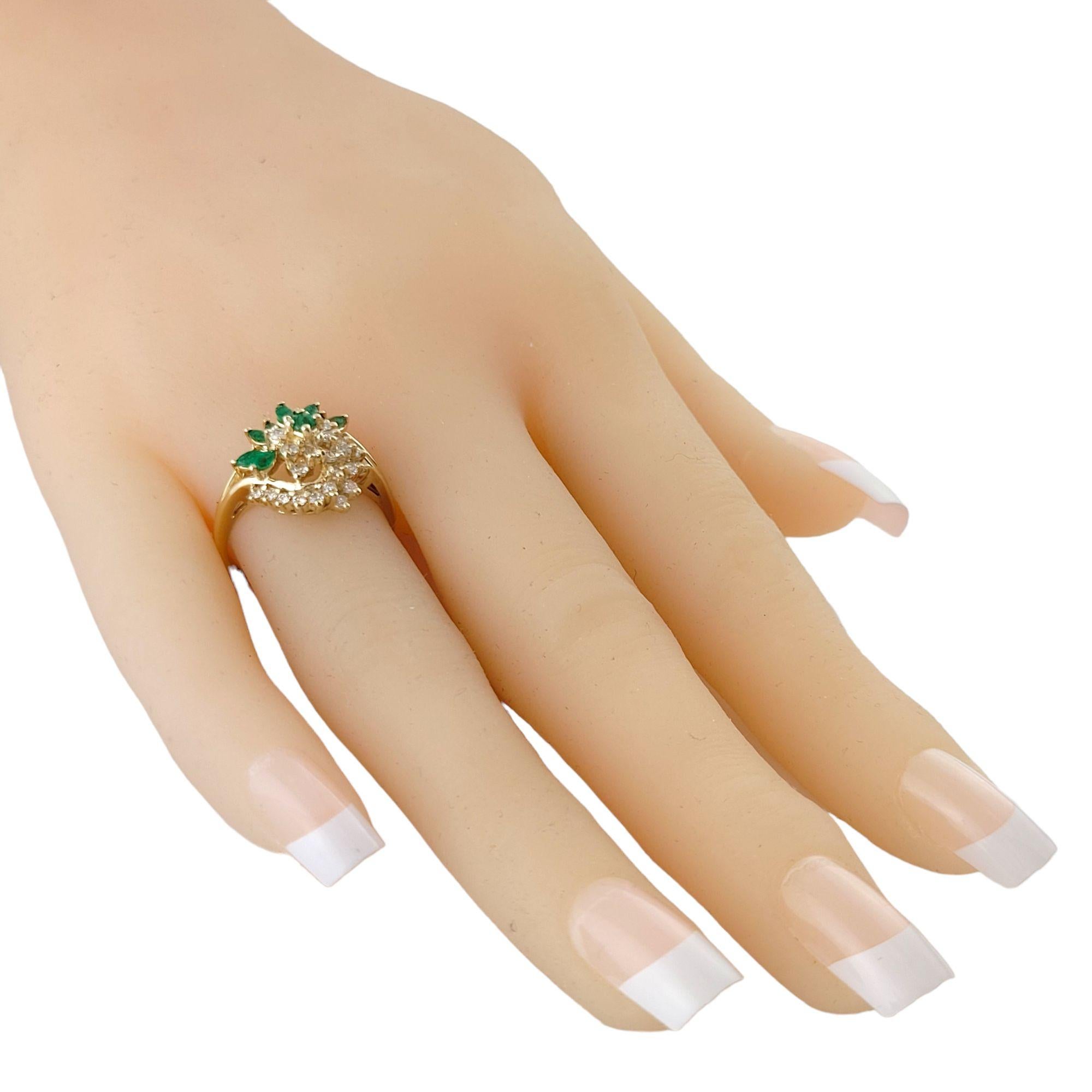 Vintage 14k Yellow Gold Emerald and Diamond Ring Size 7.25

21 gorgeous round brilliant cut diamonds and 10 emerald stones set in a 14K yellow gold ring!

Approximate total diamond weight: 0.30 cts

Diamond clarity: I1

Diamond color: H

Ring size: