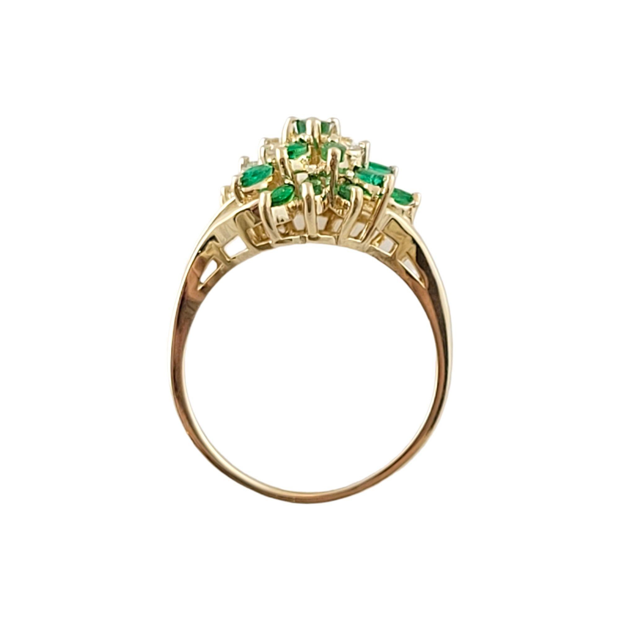 14K Yellow Gold Emerald and Diamond Ring In Good Condition For Sale In Washington Depot, CT