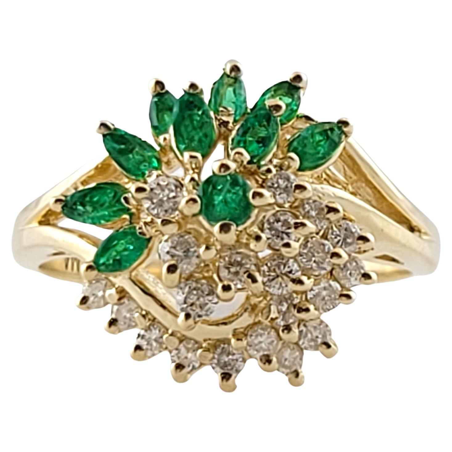 14K Gelbgold Smaragd- und Diamant-Ring Größe 7,25