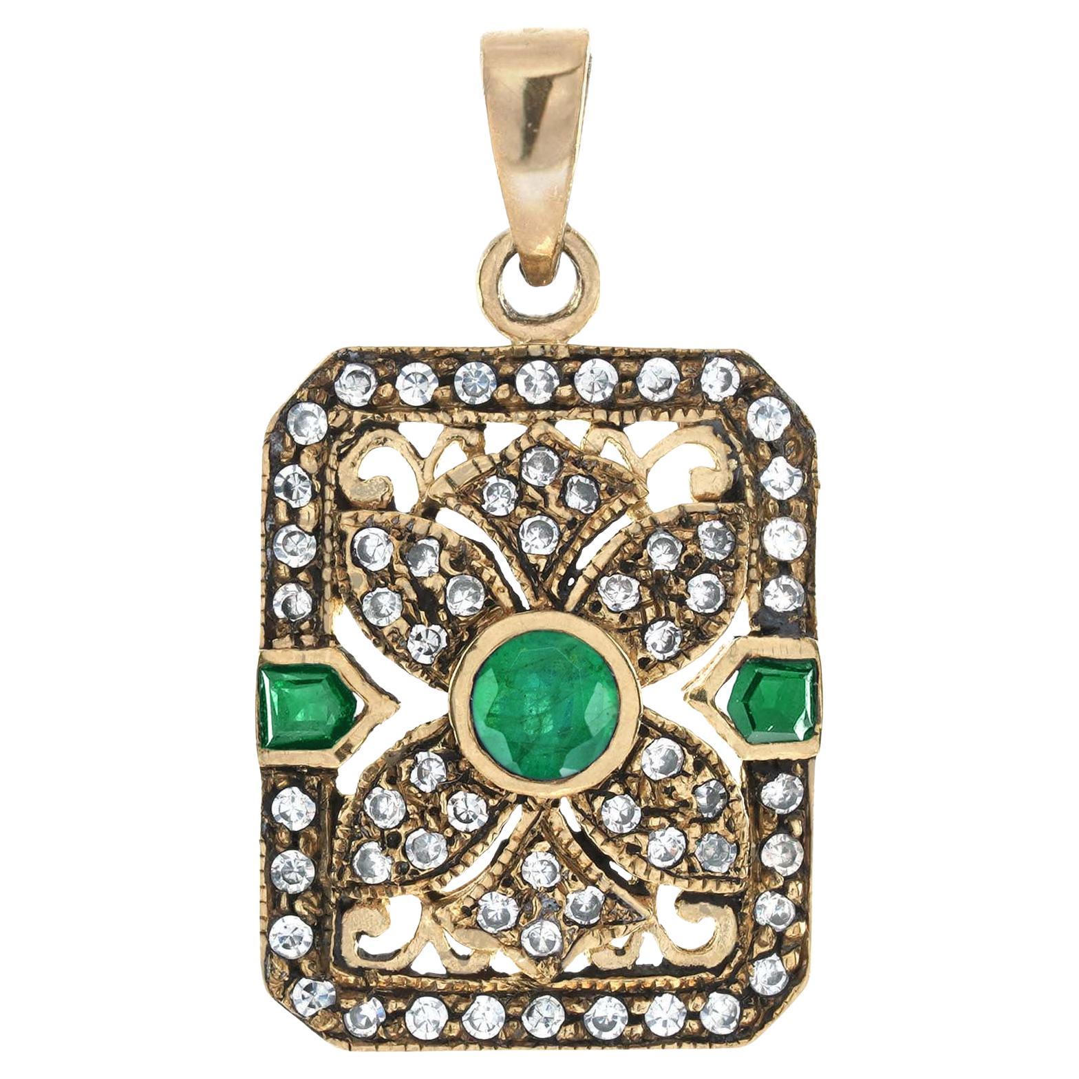 Colgante Filigrana Estilo Vintage Esmeralda y Diamante Oro Amarillo 14K