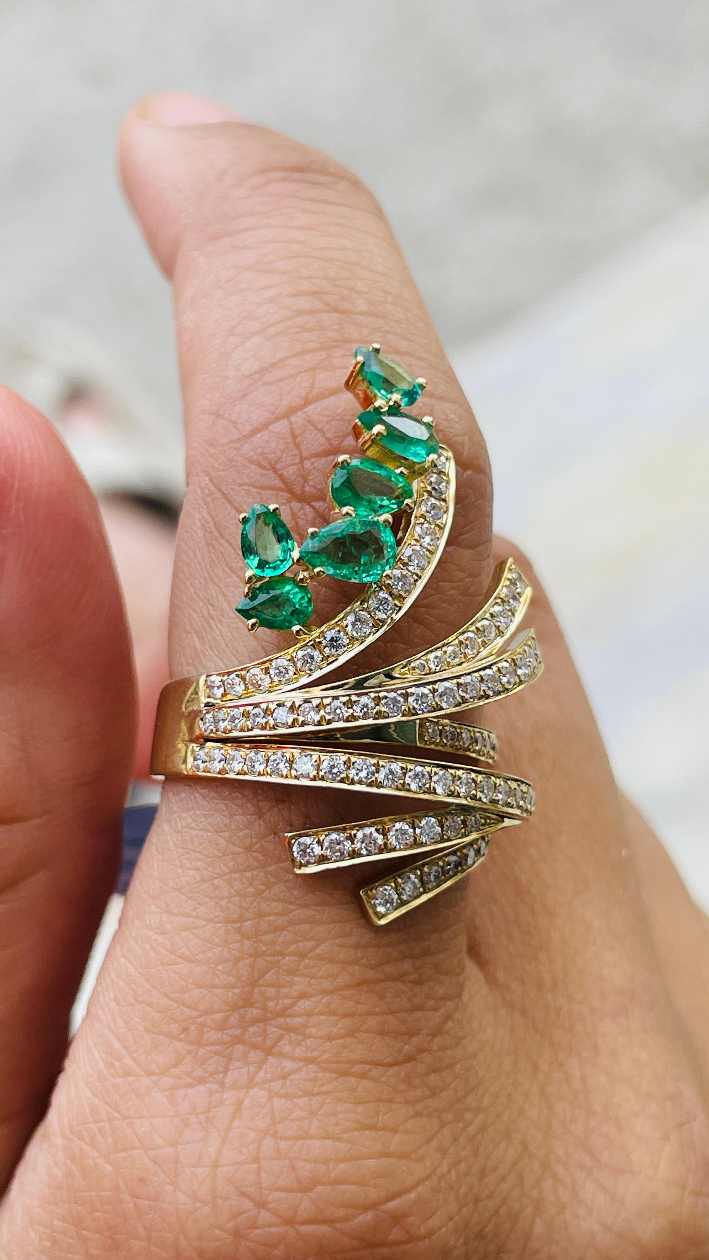 For Sale:  Modern Solid 14k Yellow Gold Diamond Emerald Wedding Party Ring, Emerald Ring 6