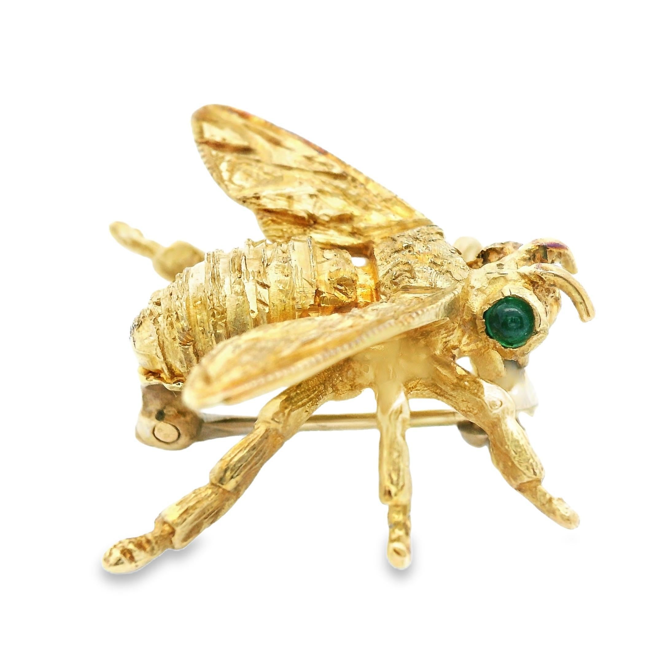14k Gelbgold & Smaragd Bienenbrosche (Zeitgenössisch) im Angebot