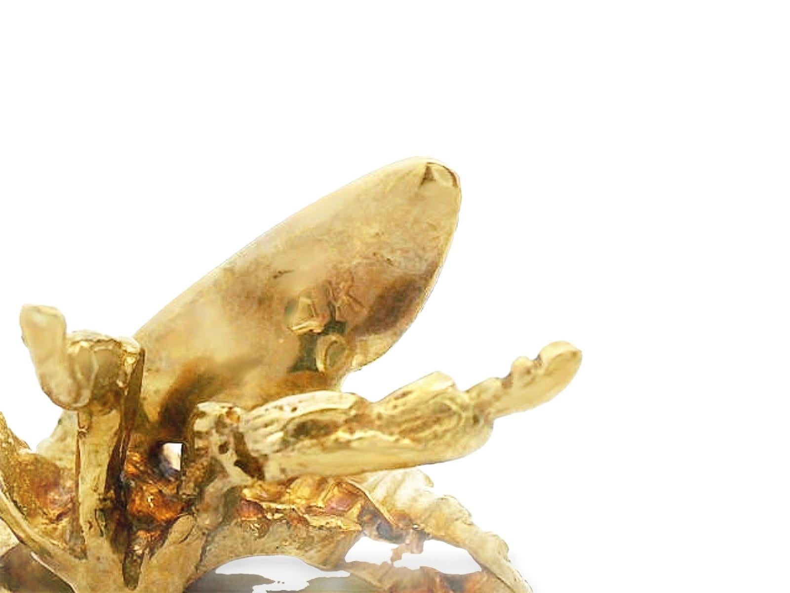 14k Gelbgold & Smaragd Bienenbrosche im Angebot 3