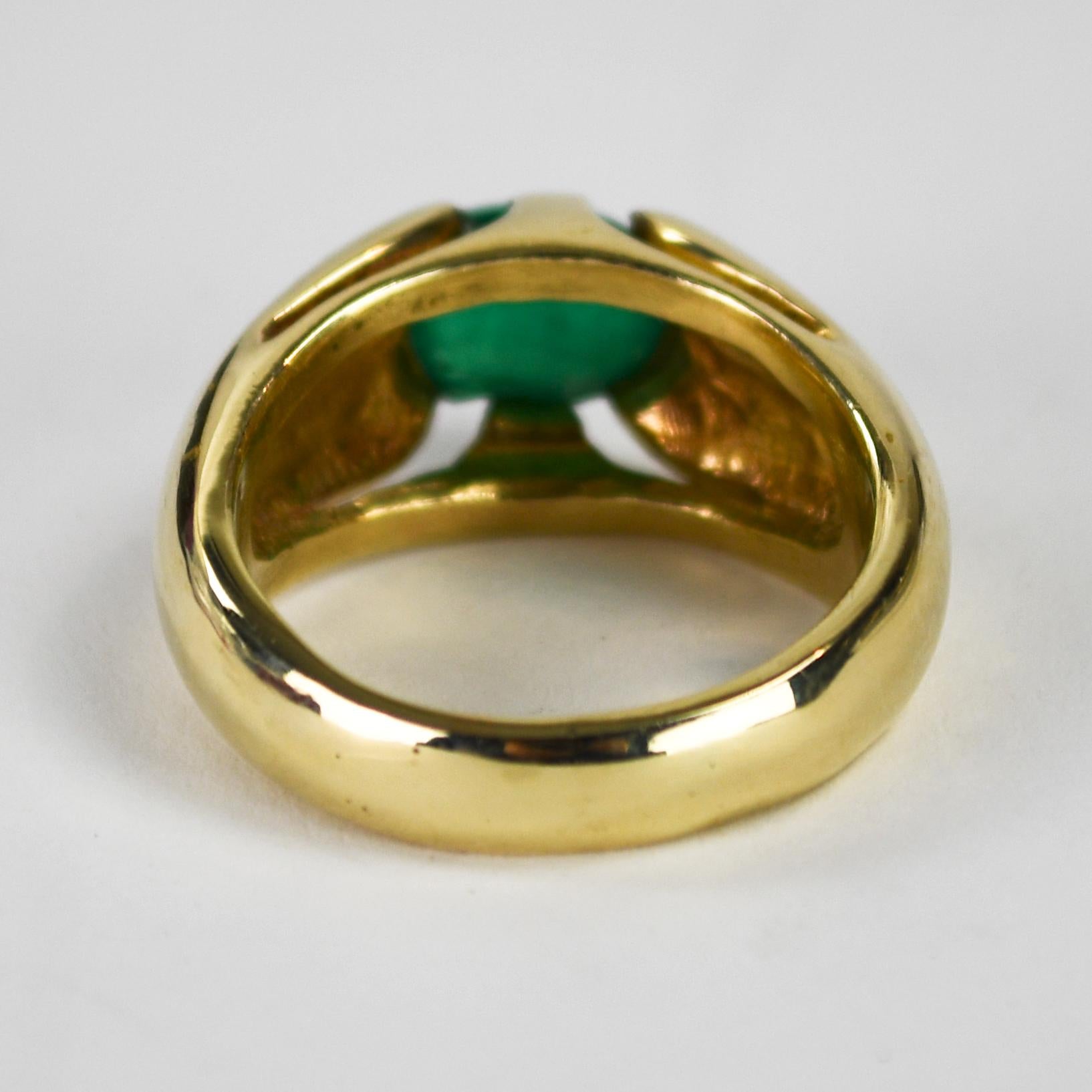 Femenino o masculino Anillo Cabujón Esmeralda Oro Amarillo 14K 3.00ct en venta