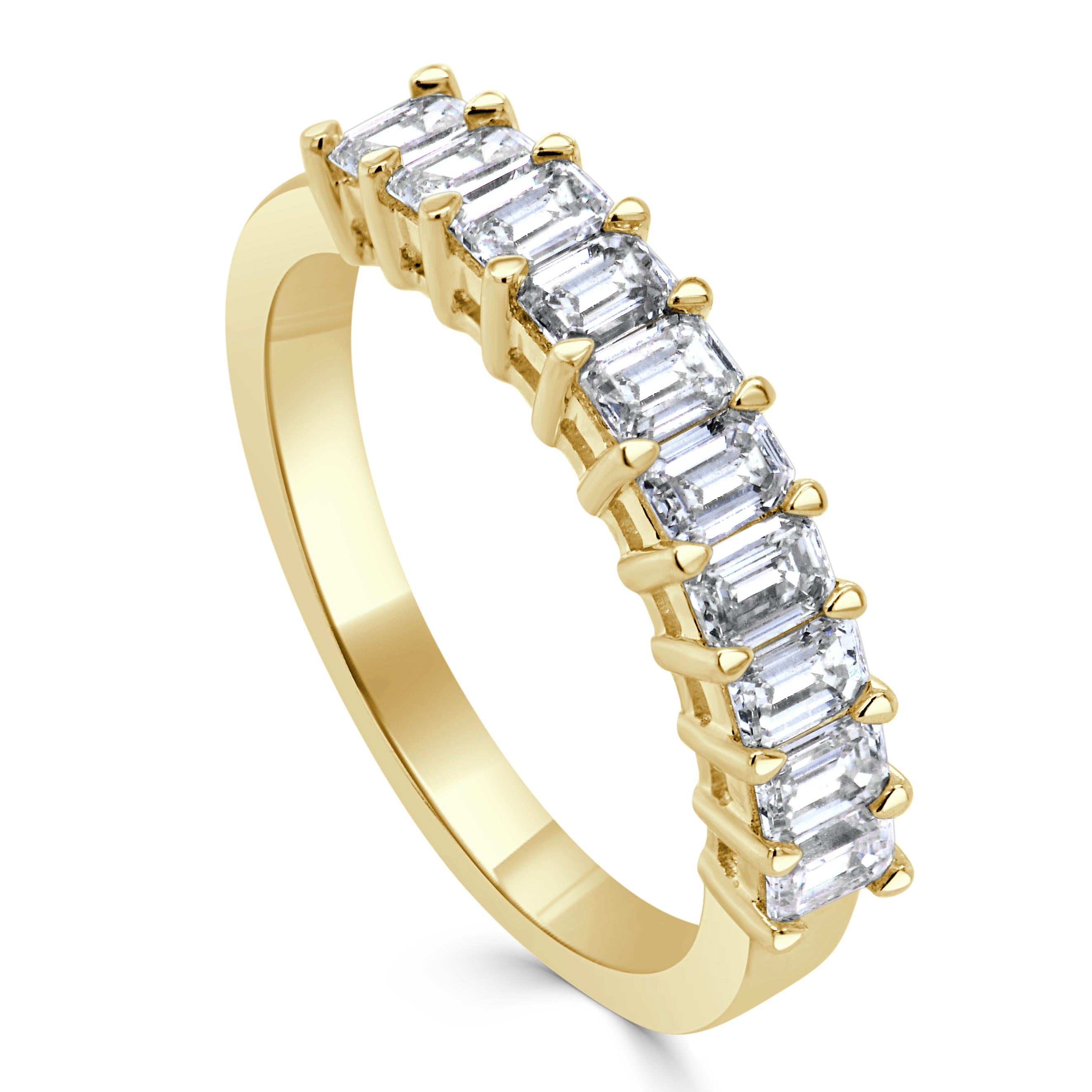 Taille baguette Bague en or jaune 14 carats avec diamants taille émeraude de 1,00 carat pour elle en vente