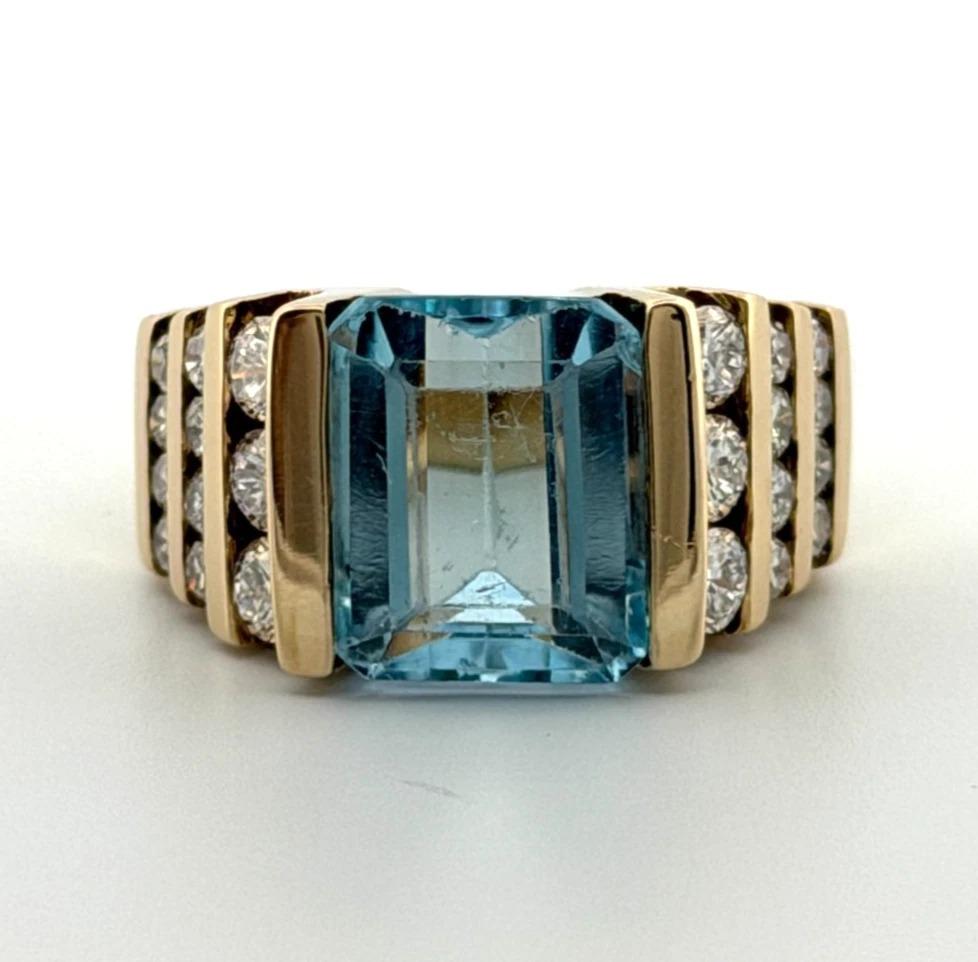 14K Gelbgold Smaragdschliff 7,75g Aquamarin Diamant Ring Größe 4,75 im Angebot 6