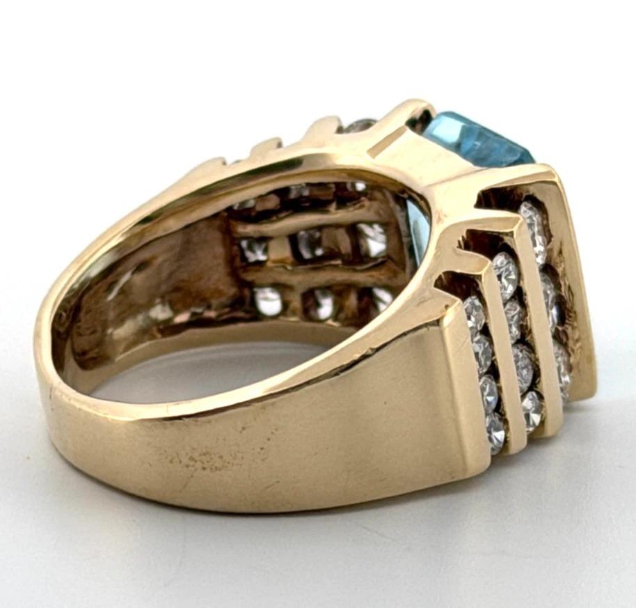 14K Gelbgold Smaragdschliff 7,75g Aquamarin Diamant Ring Größe 4,75 im Zustand „Gut“ im Angebot in Carmel By The Sea, CA