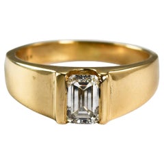 14K Yellow Gold Emerald Cut Diamond Ring 0.75ct
