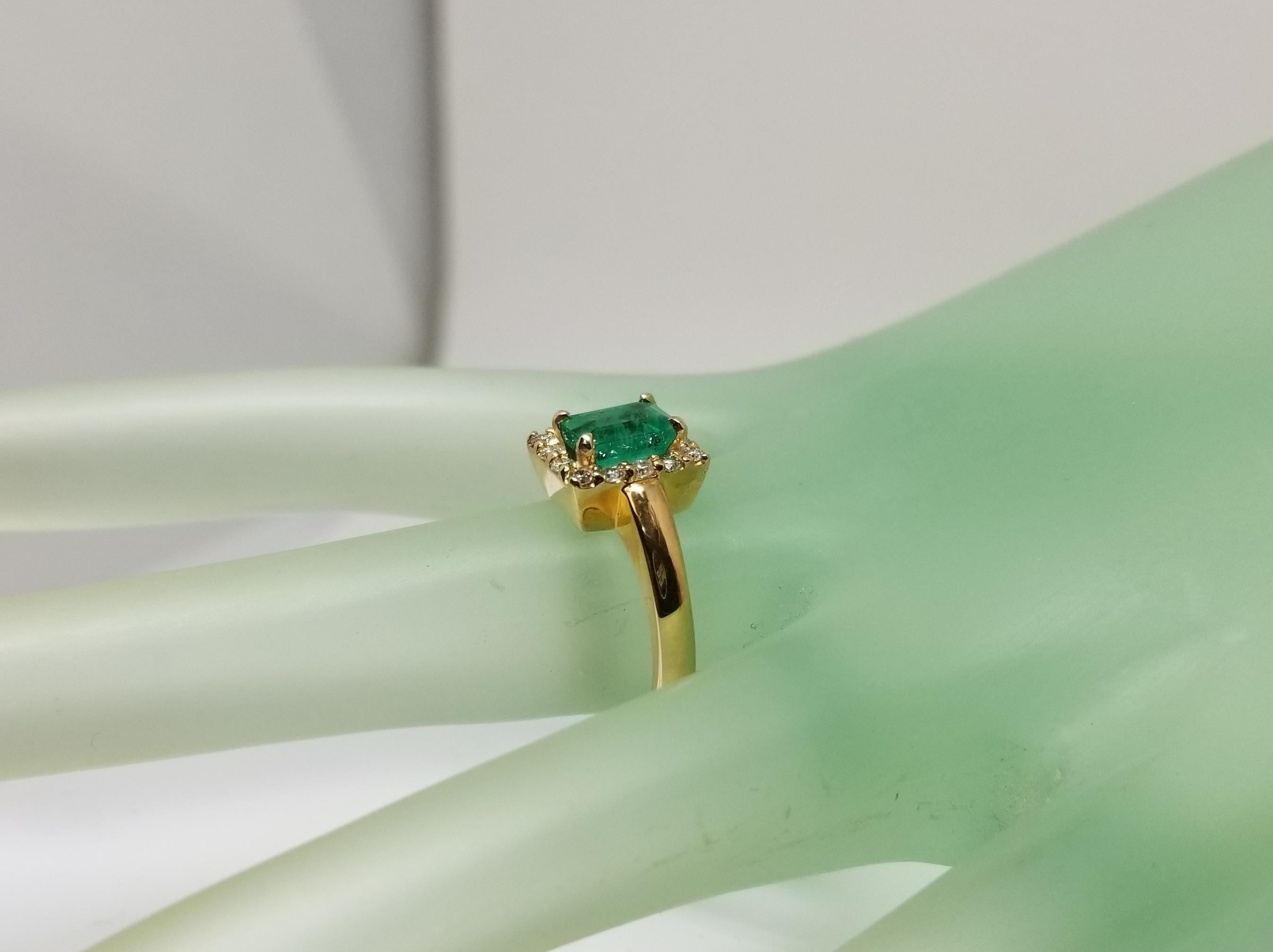 14 Karat Yellow Gold Emerald Cut Emerald and Diamond Ring For Sale 3