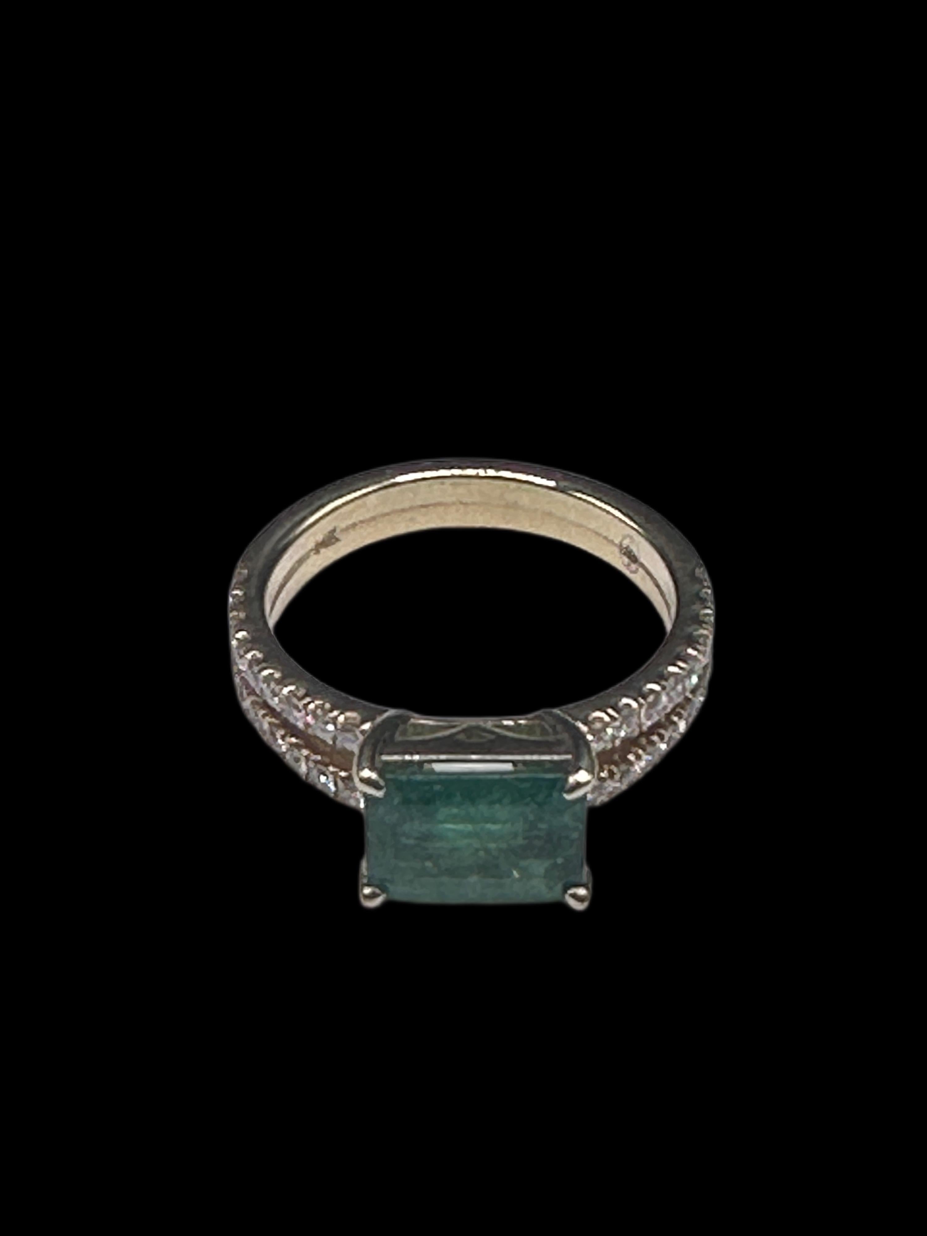 For Sale:  14K Yellow Gold Emerald Cut Emerald Center w/ Diamond Ring 2
