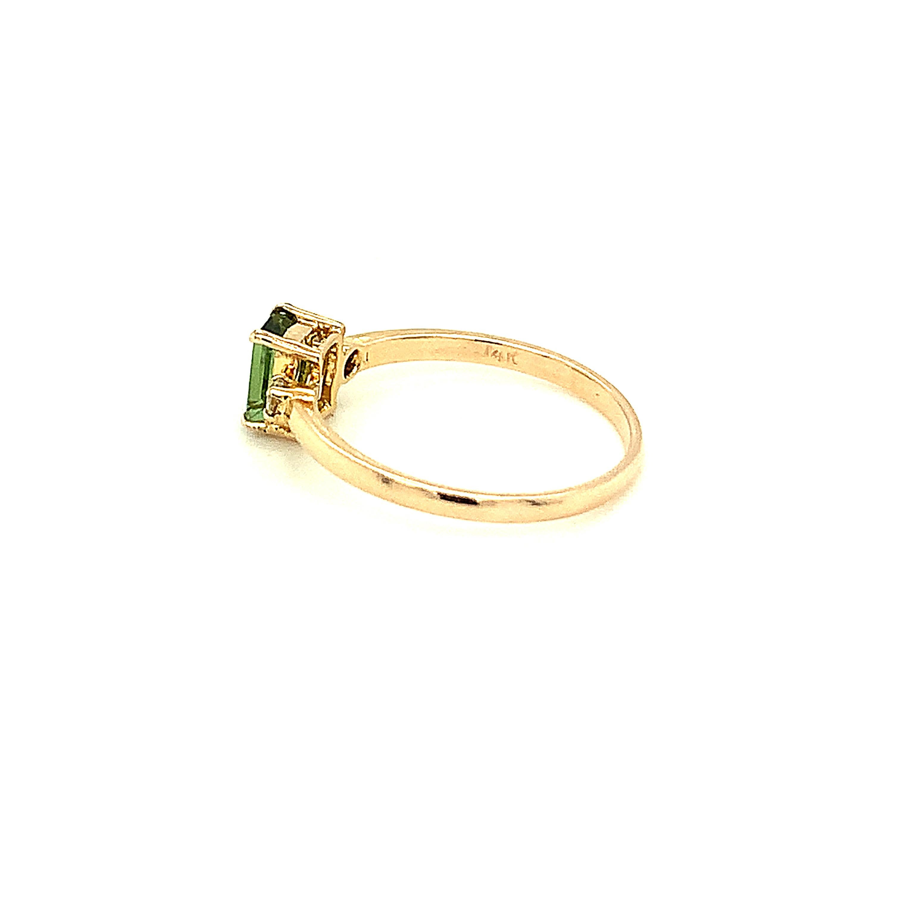 14K Yellow Gold Emerald Cut Green Tourmaline and Diamond Ring For Sale 2