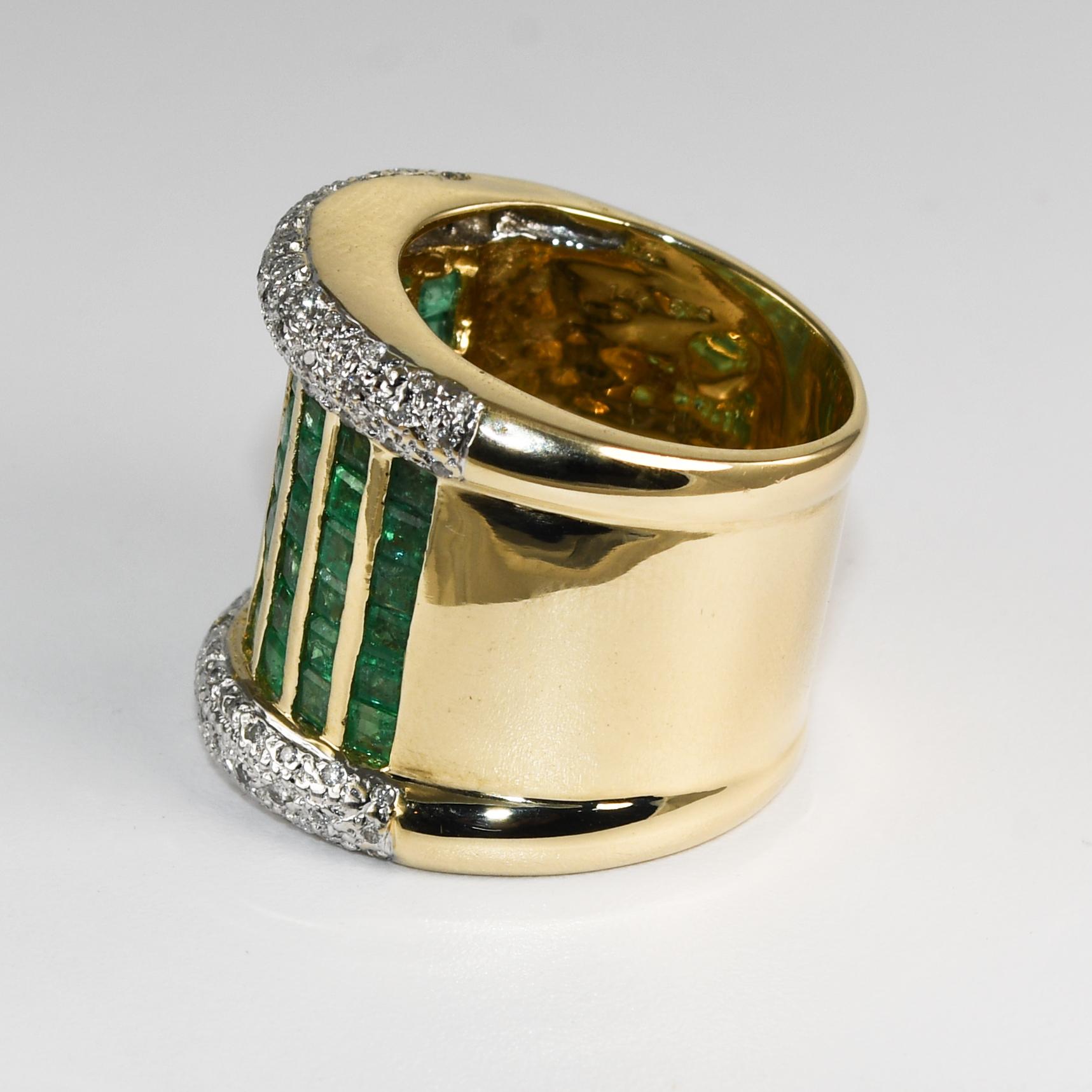 Women's or Men's 14K Yellow Gold Emerald & Diamond Band Ring 12.9g