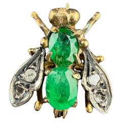 14k Yellow Gold Emerald & Diamond Bee Brooch