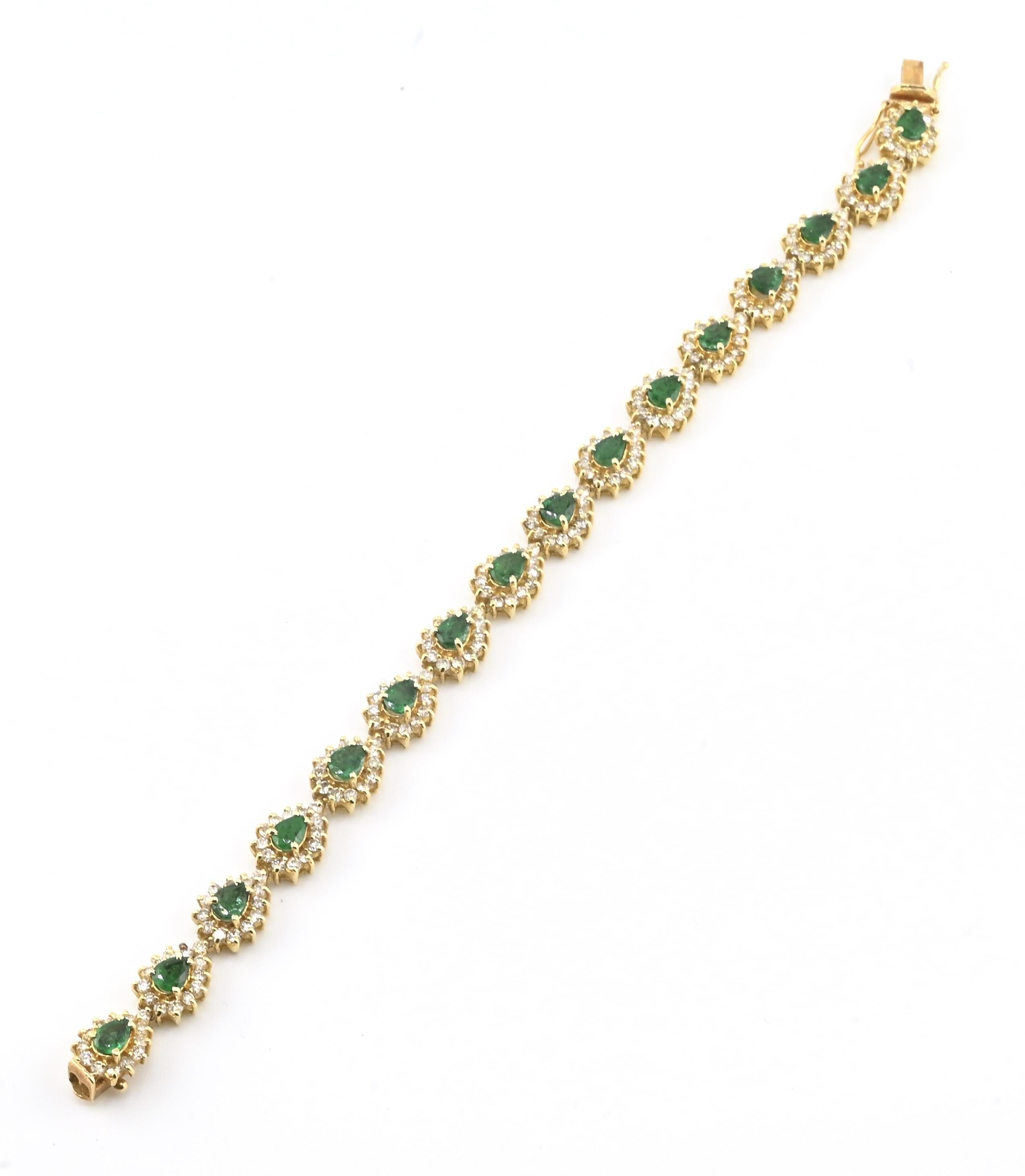 Bracelet en or jaune 14K avec émeraudes et diamants • 16.44g • 2.2-2.5ct Emeraudes en vente 1