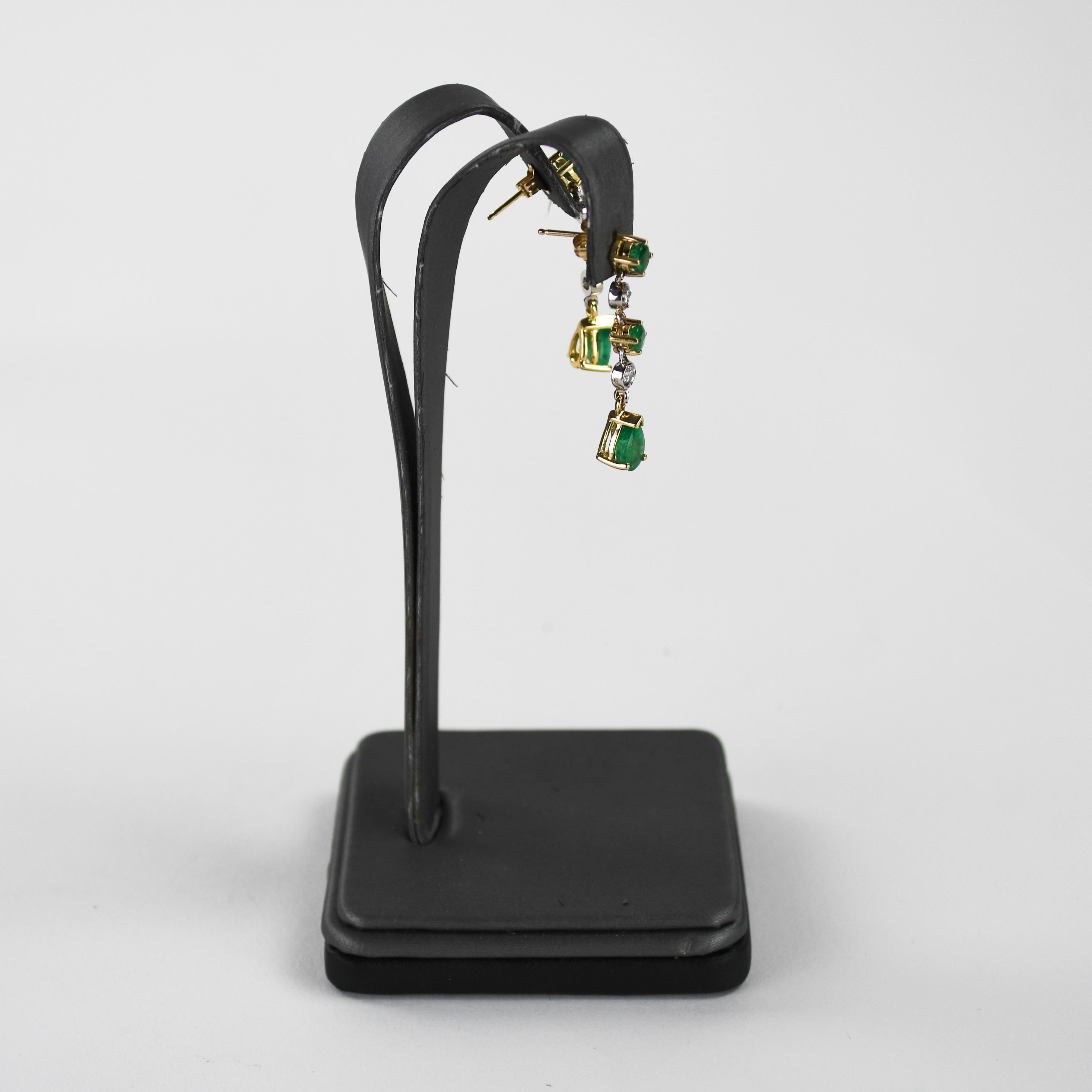 da uomo o donna Orecchini pendenti con smeraldo e diamante in oro giallo 14K 3,4g in vendita