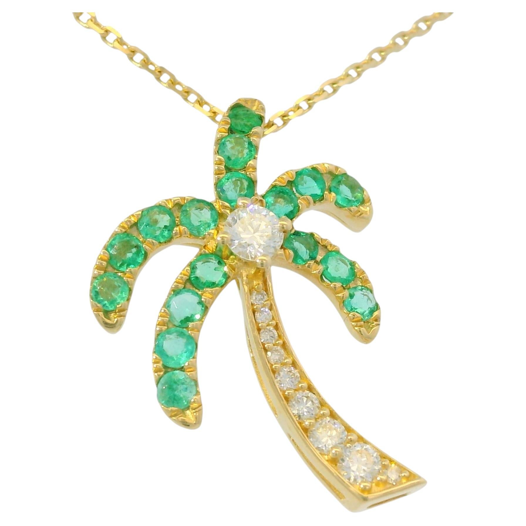 14K Yellow Gold Emerald & Diamond Palm Tree Pendant Necklace In Stock For Sale
