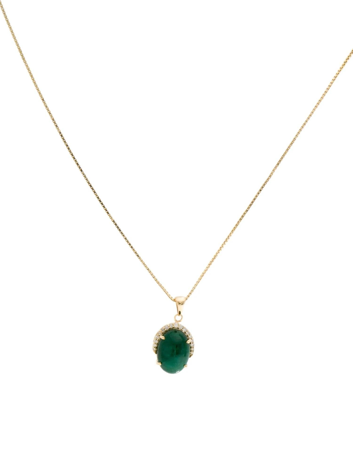 Round Cut 14K Yellow Gold Emerald & Diamond Pendant Necklace For Sale