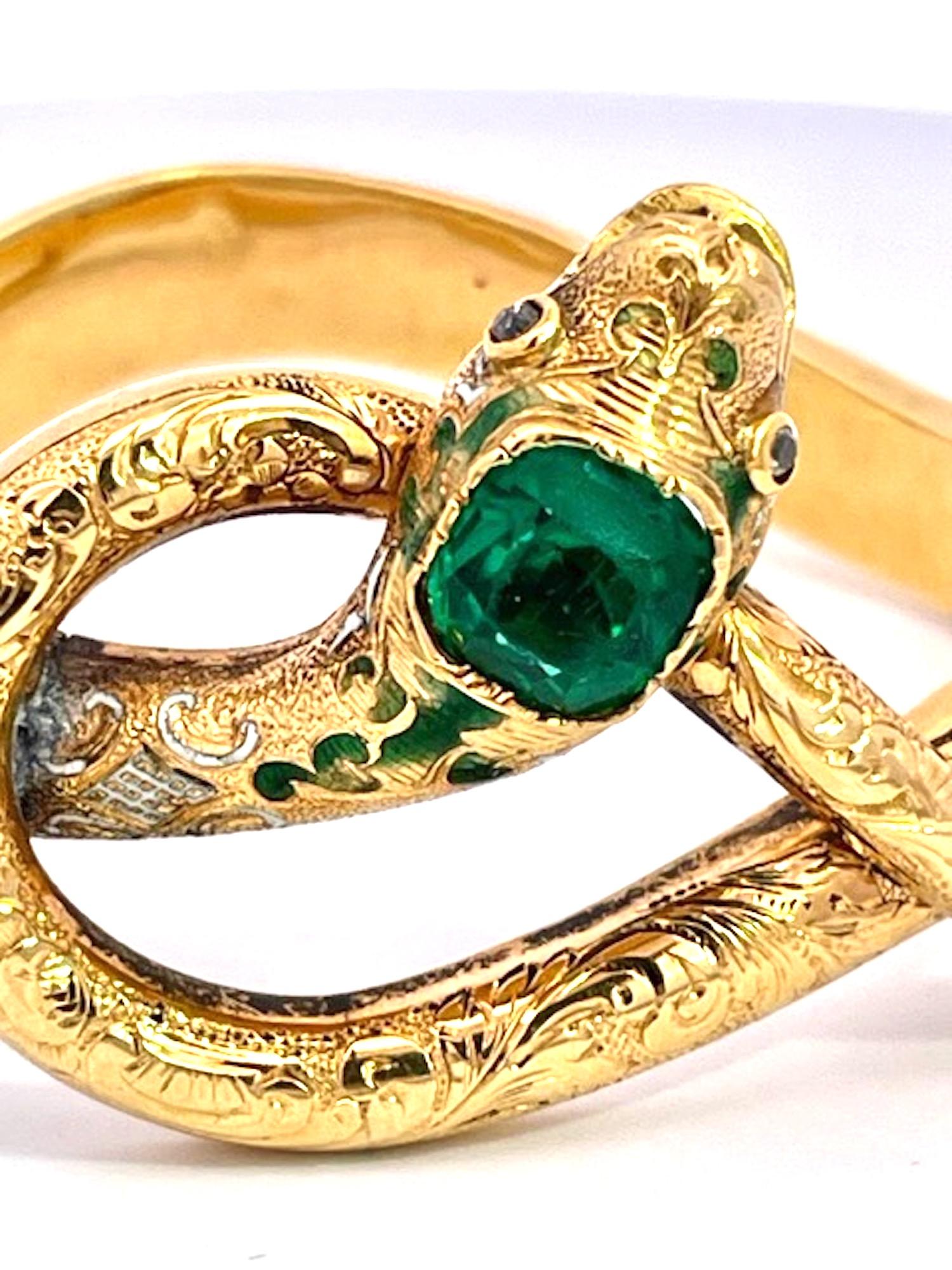 14K Yellow Gold Emerald Head Chased Snake Bracelet For Sale 4