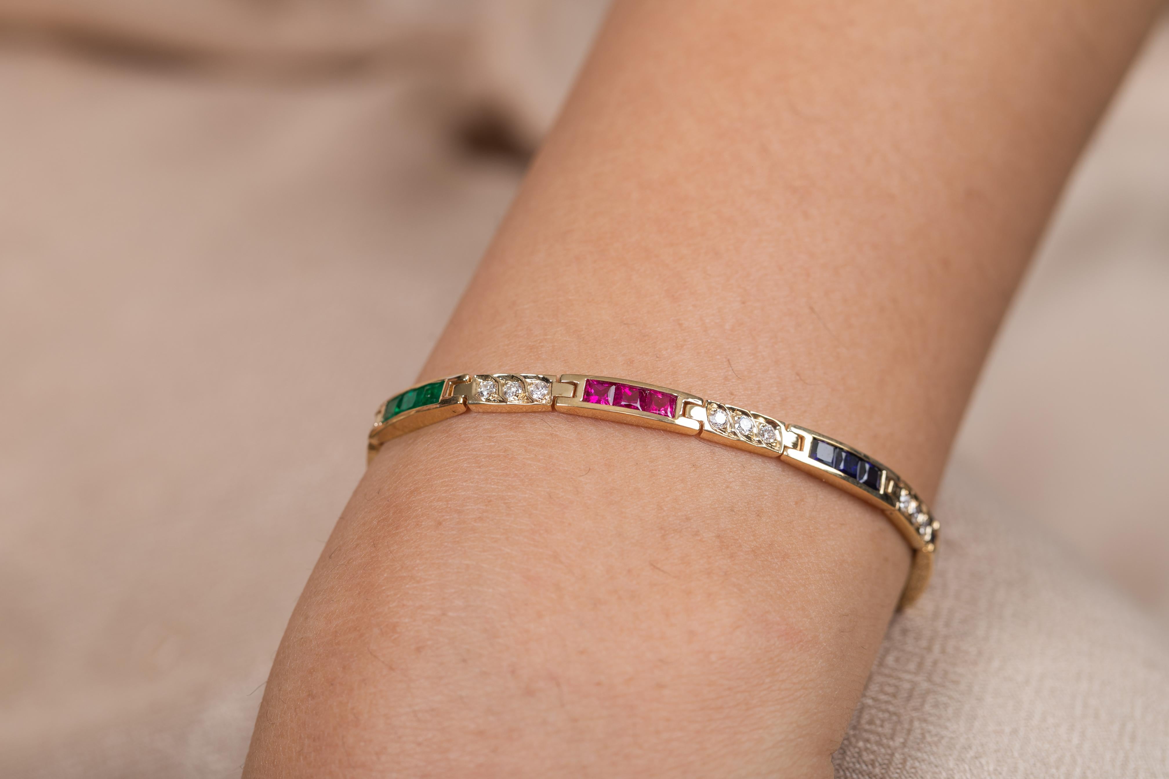 14K Yellow Gold Emerald, Ruby and Blue Sapphire Diamond Tennis Bracelet In New Condition For Sale In Houston, TX
