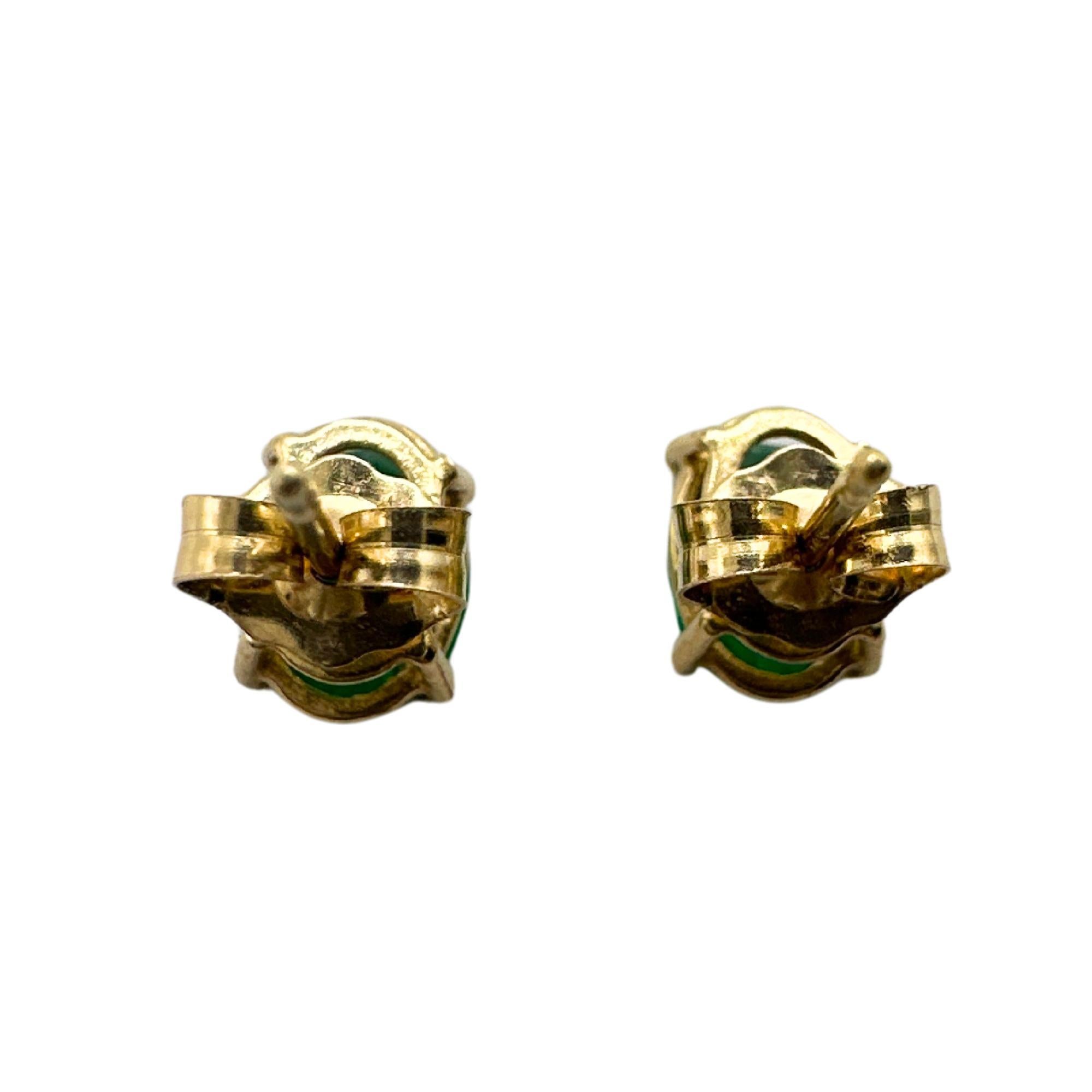 Orecchini con smeraldo in oro giallo 14k In condizioni buone in vendita a New York, NY