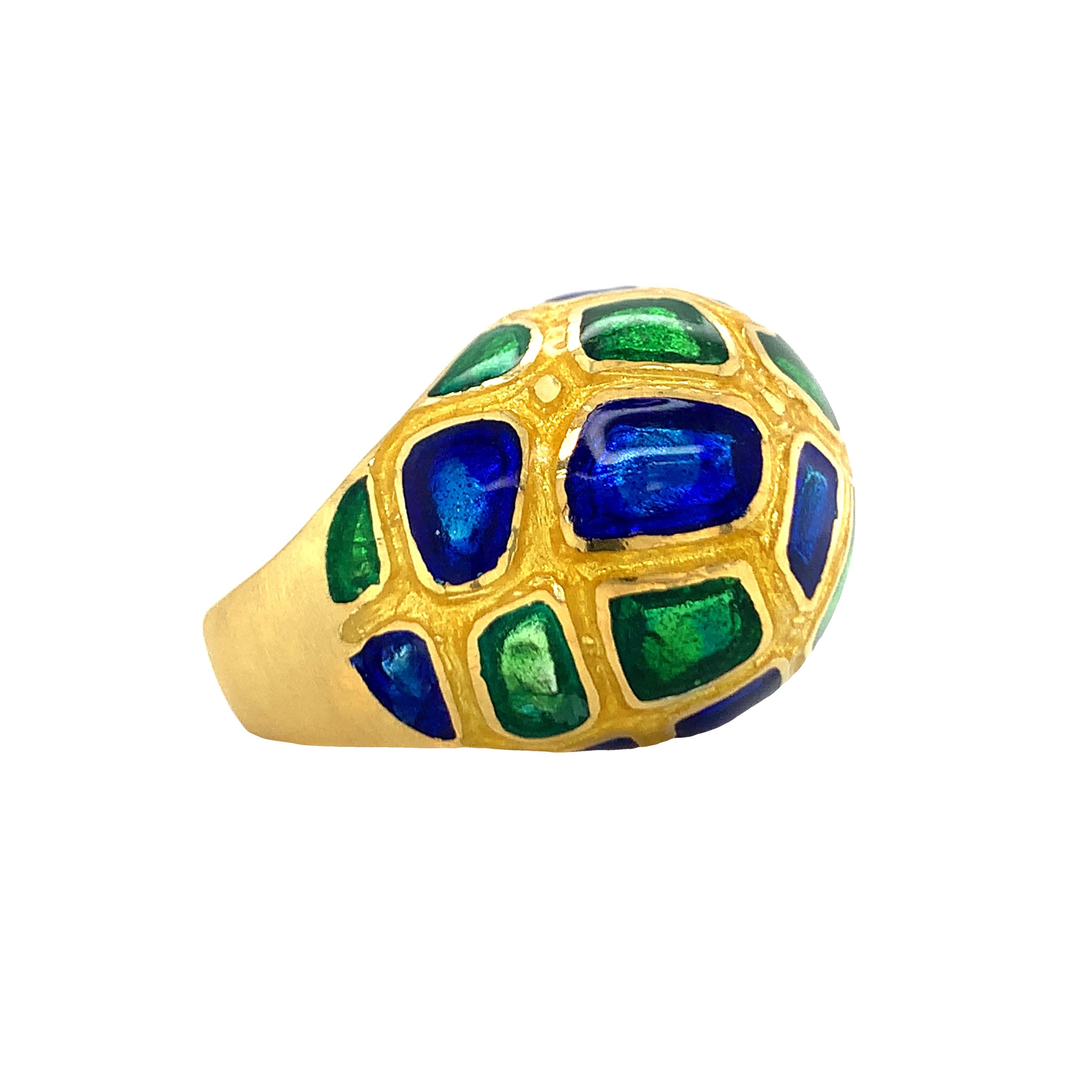 14K Yellow Gold Enamel Dome Ring In Good Condition For Sale In Beverly Hills, CA